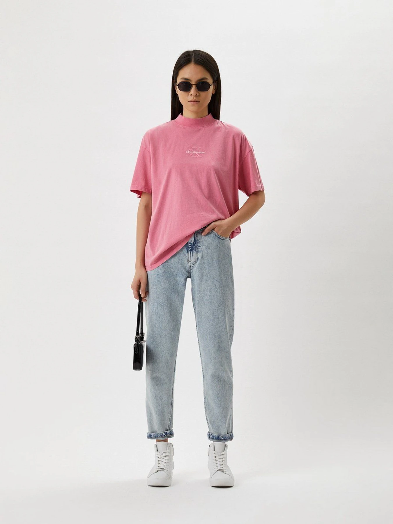 Джинсы Calvin Klein Jeans модель J20J217830_1AA Джинсы Calvin Klein Jeans модель J20J217830_1AA Фото