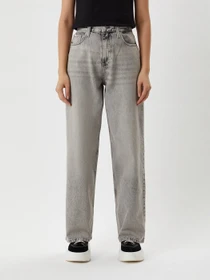 Джинсы Calvin Klein Jeans модель J20J217868_1BZ Фото