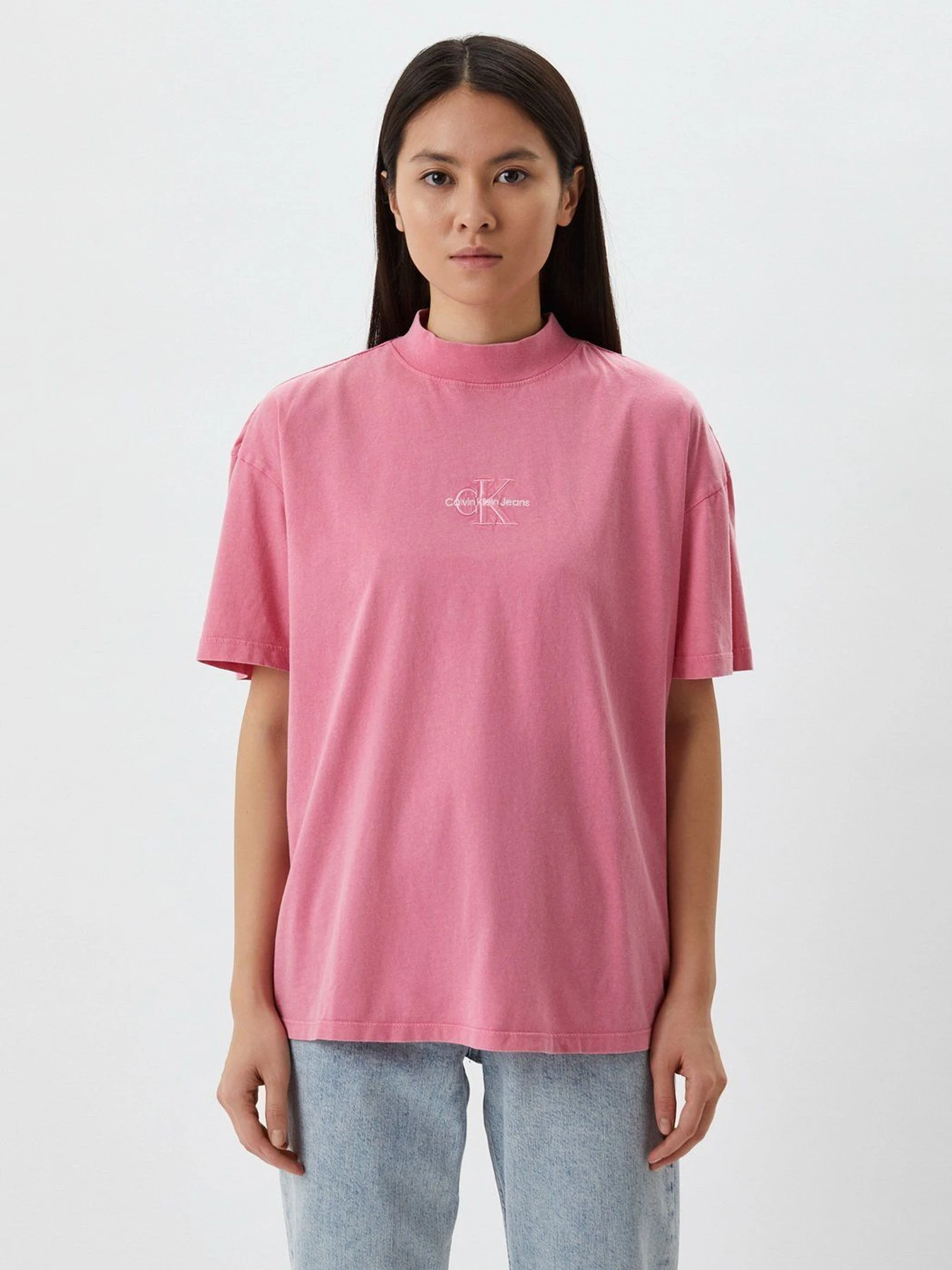 Футболки и поло Calvin Klein Jeans модель J20J218465_THI Футболки и поло Calvin Klein Jeans модель J20J218465_THI Фото