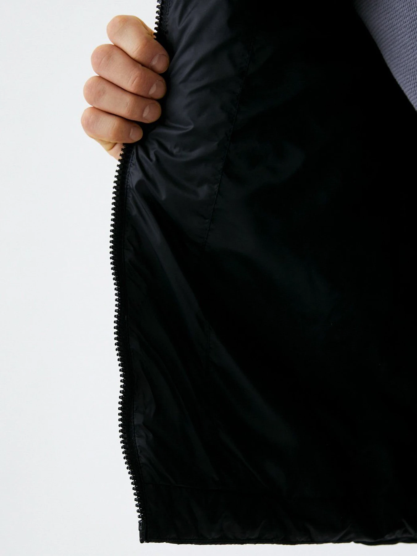 Куртки и дубленки Calvin Klein Jeans модель J30J319678_BEH Куртки и дубленки Calvin Klein Jeans модель J30J319678_BEH Фото