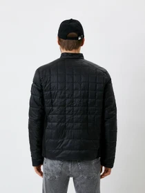 Куртки и дубленки Calvin Klein Jeans модель J30J319678_BEH Фото