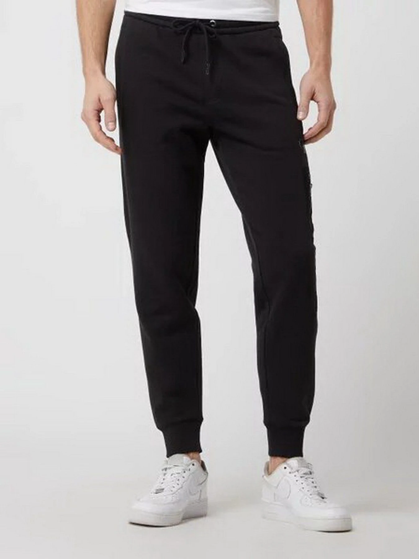 Брюки Calvin Klein Jeans модель J30J319775_BEH Брюки Calvin Klein Jeans модель J30J319775_BEH Фото
