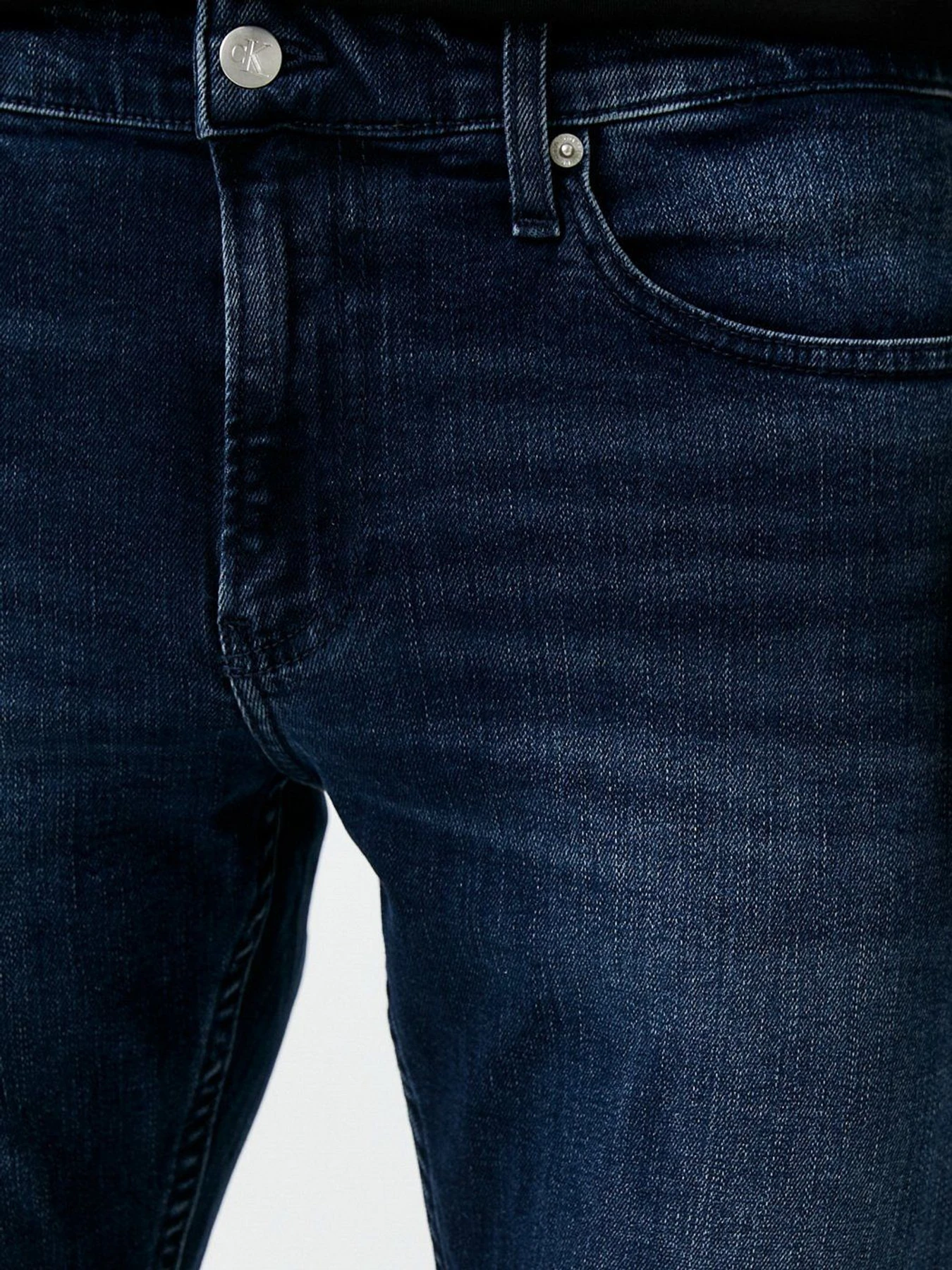 Джинси Calvin Klein Jeans модель J30J319846_1BJ Джинси Calvin Klein Jeans модель J30J319846_1BJ Фото