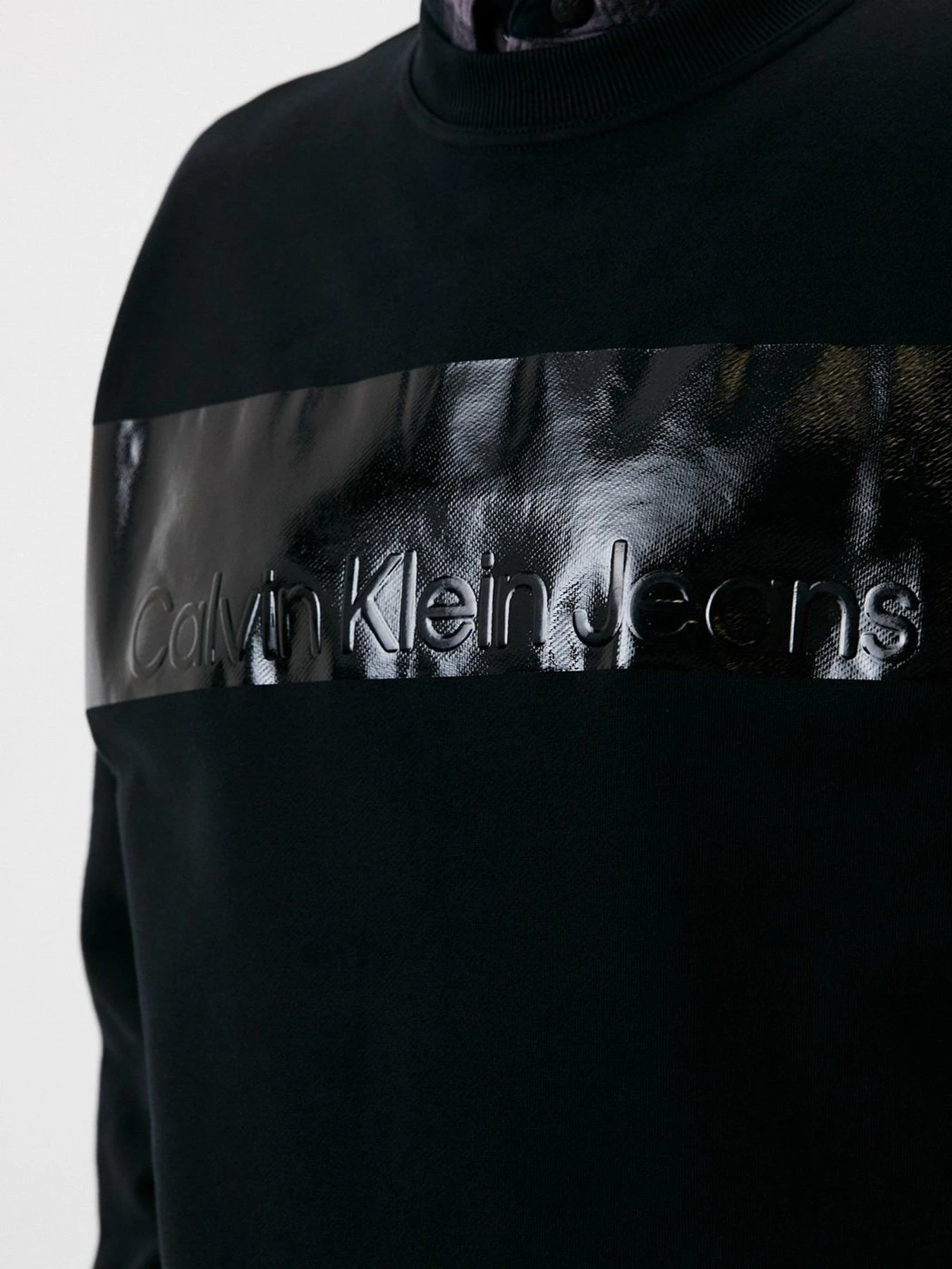 Худі та світшоти Calvin Klein Jeans модель J30J320334_BEH Фото