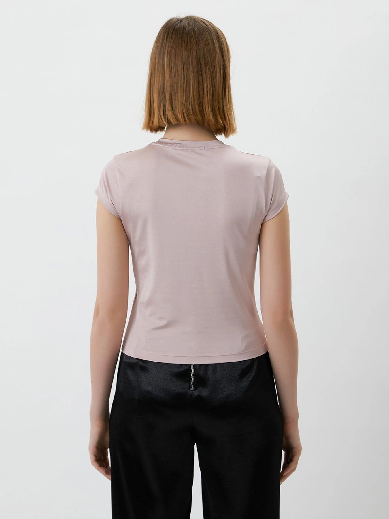 Футболки и поло Calvin Klein Jeans модель J20J217787_0JV Футболки и поло Calvin Klein Jeans модель J20J217787_0JV Фото
