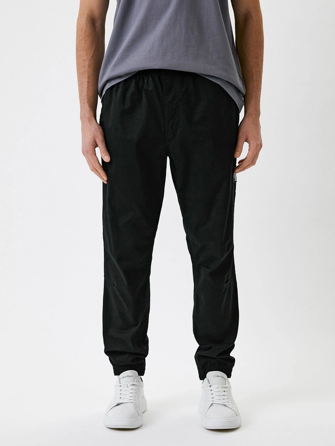 Штани Calvin Klein Jeans модель J30J319656_BEH Фото