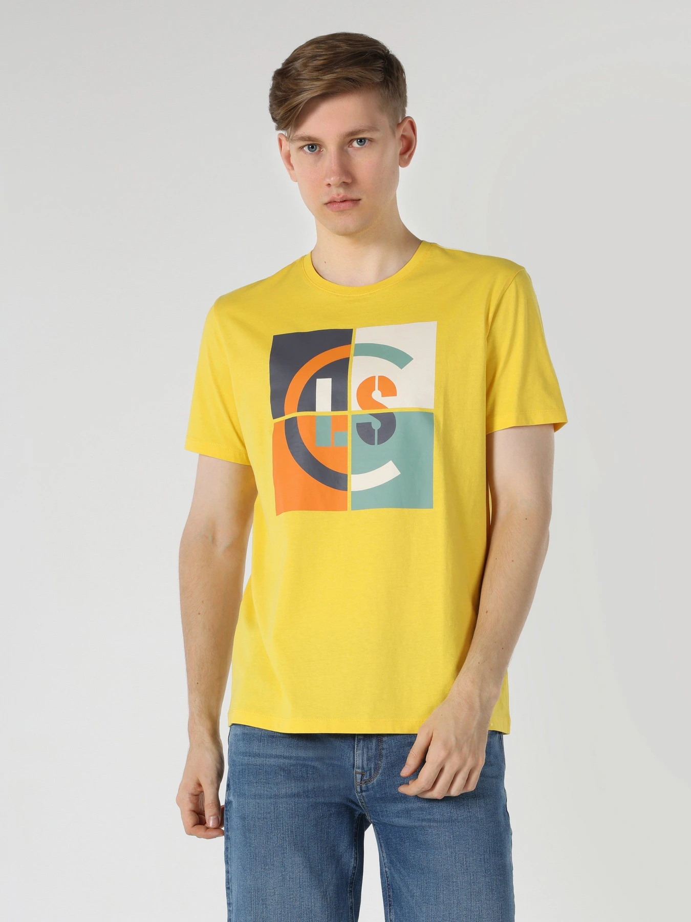 Футболки и поло Colin’s модель CL1063363YLW Футболки и поло Colin’s модель CL1063363YLW Фото