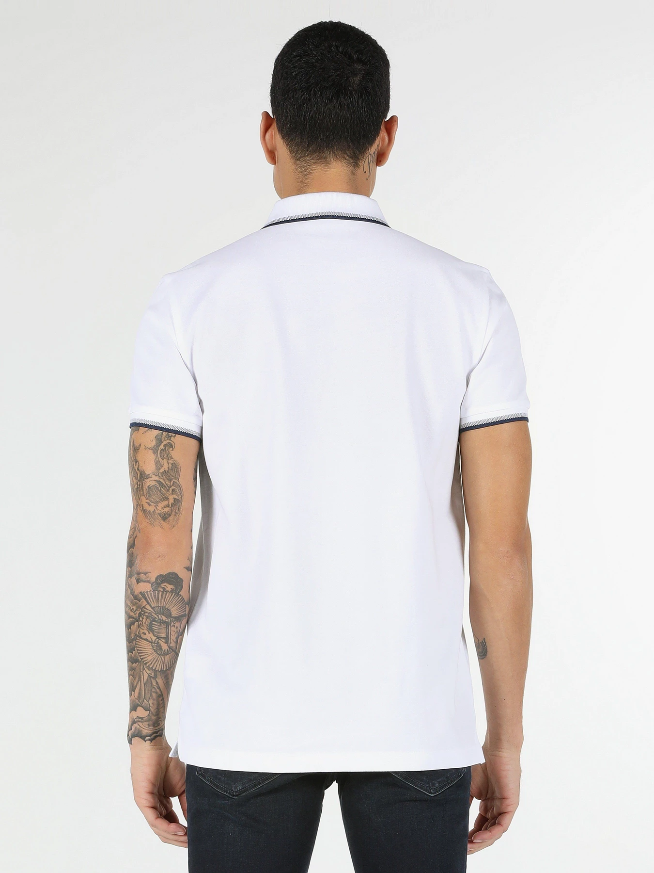 Футболки и поло Colin’s модель CL1063414WHT Футболки и поло Colin’s модель CL1063414WHT Фото
