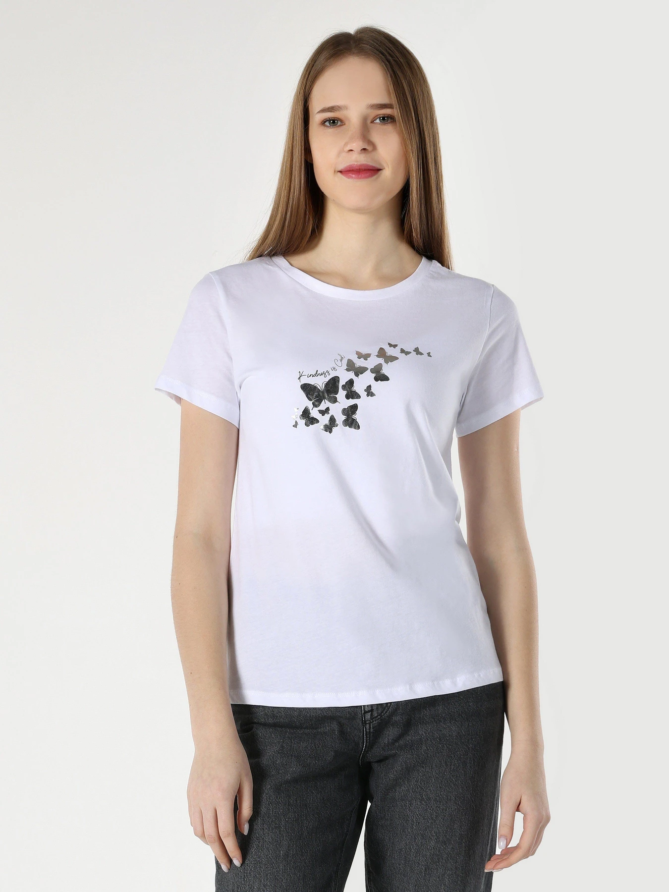 Футболки и поло Colin’s модель CL1063428WHT Футболки и поло Colin’s модель CL1063428WHT Фото