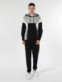 Худи и свитшоты Colin’s модель CL1059660BLK Фото