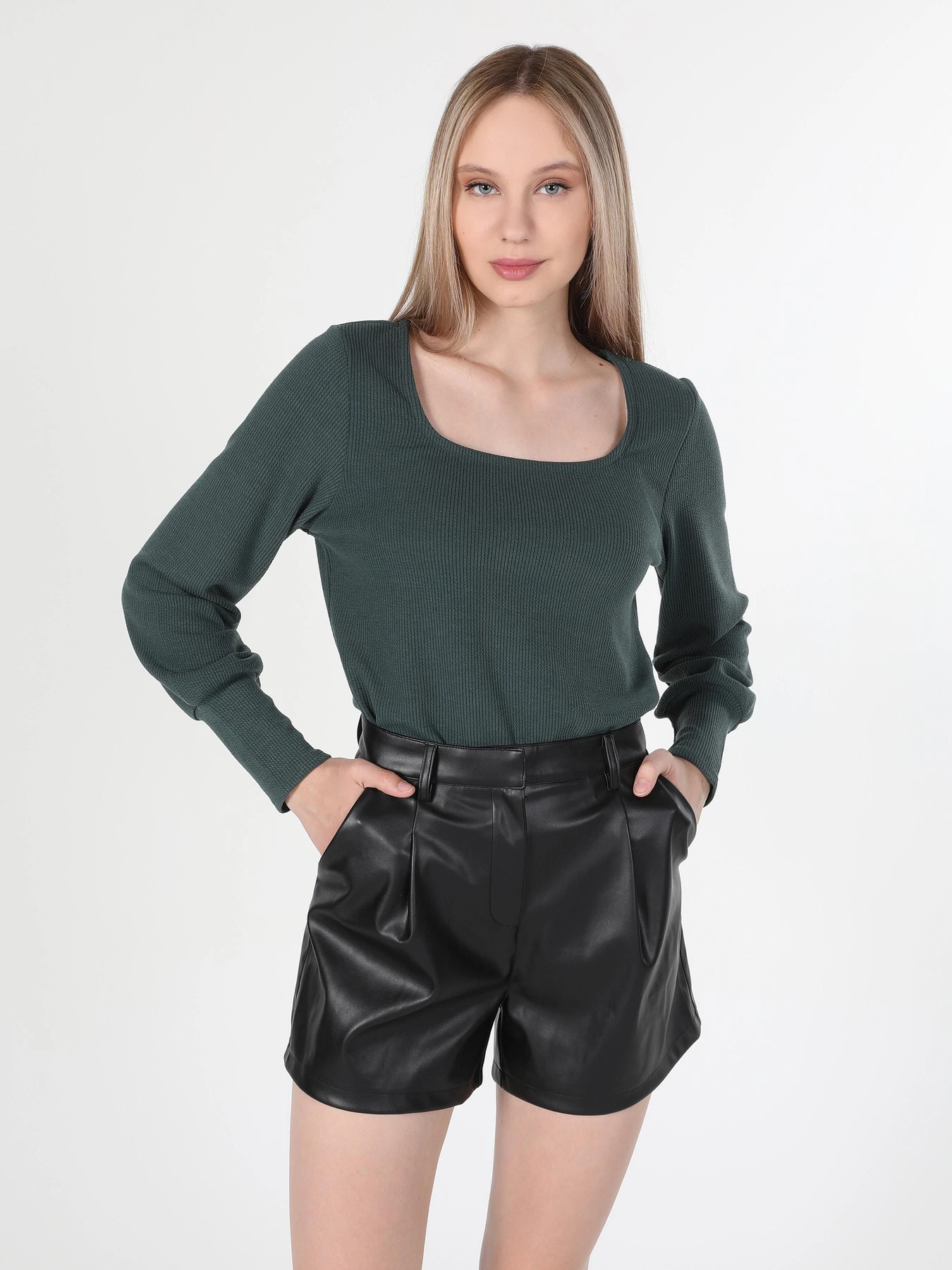 Худи и свитшоты Colin’s модель CL1060294PGR Худи и свитшоты Colin’s модель CL1060294PGR Фото