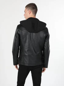 Куртки и дубленки Colin’s модель CL1060745BLK Фото