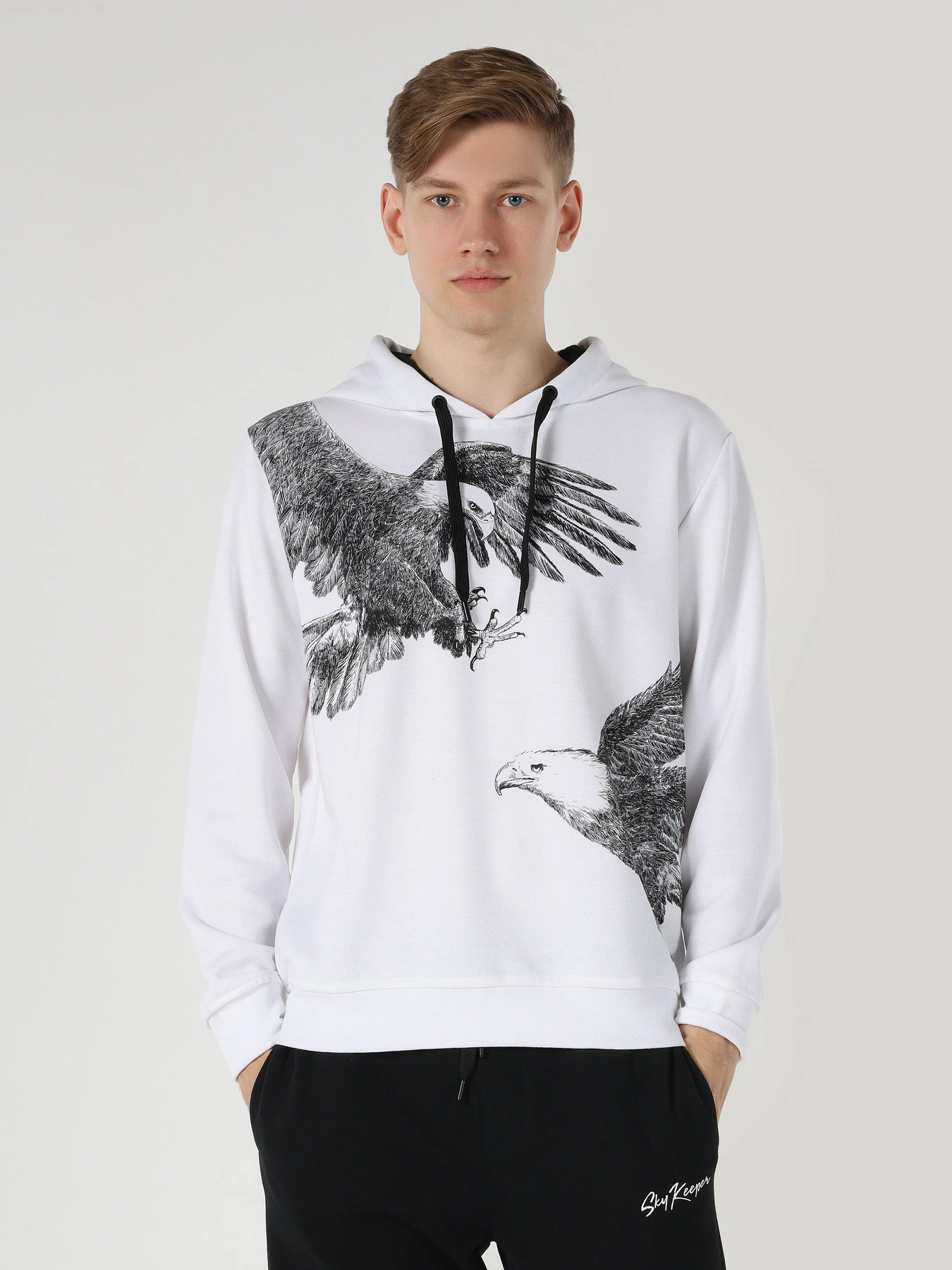 Худи и свитшоты Colin’s модель CL1061757WHT Фото