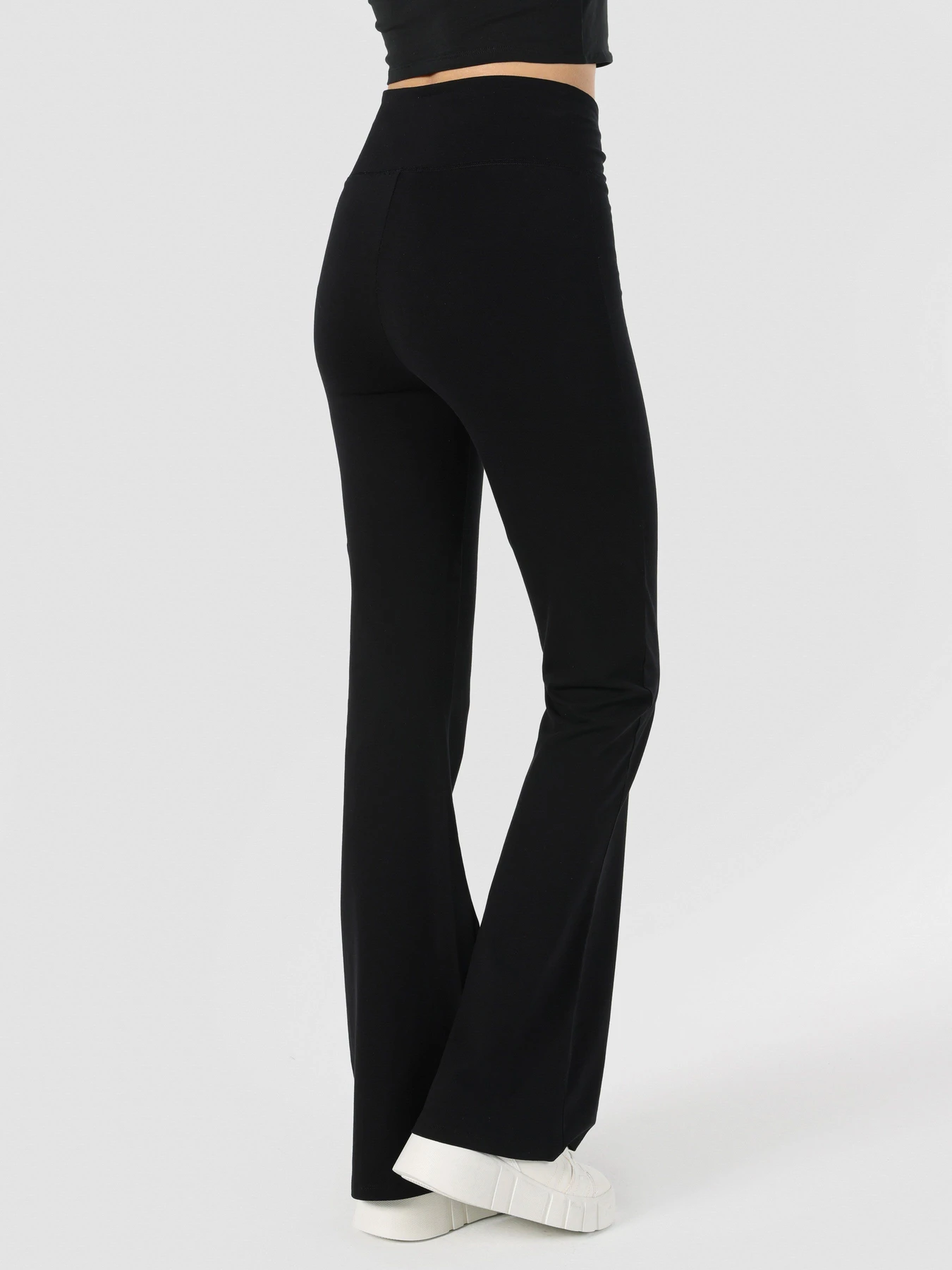 Брюки Colin’s модель CL1063347BLK Брюки Colin’s модель CL1063347BLK Фото