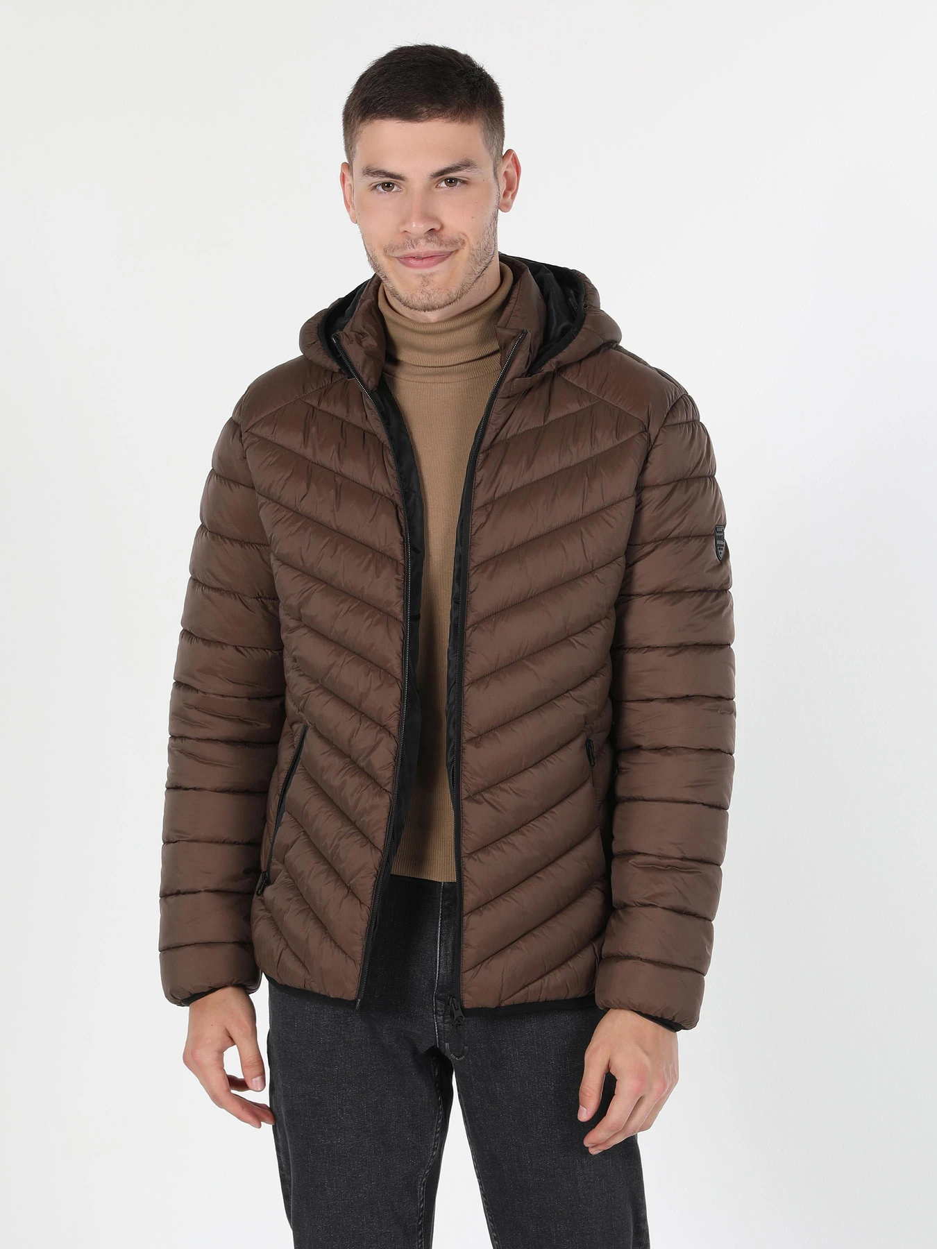 Куртки и дубленки Colin’s модель CL1021308BRW Куртки и дубленки Colin’s модель CL1021308BRW Фото