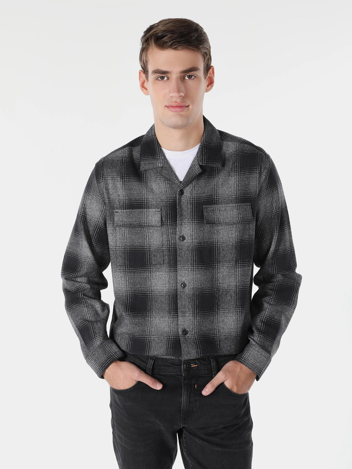Рубашки Colin’s модель CL1049917BLK Рубашки Colin’s модель CL1049917BLK Фото