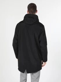 Куртки и дубленки Colin’s модель CL1055609BLK Фото