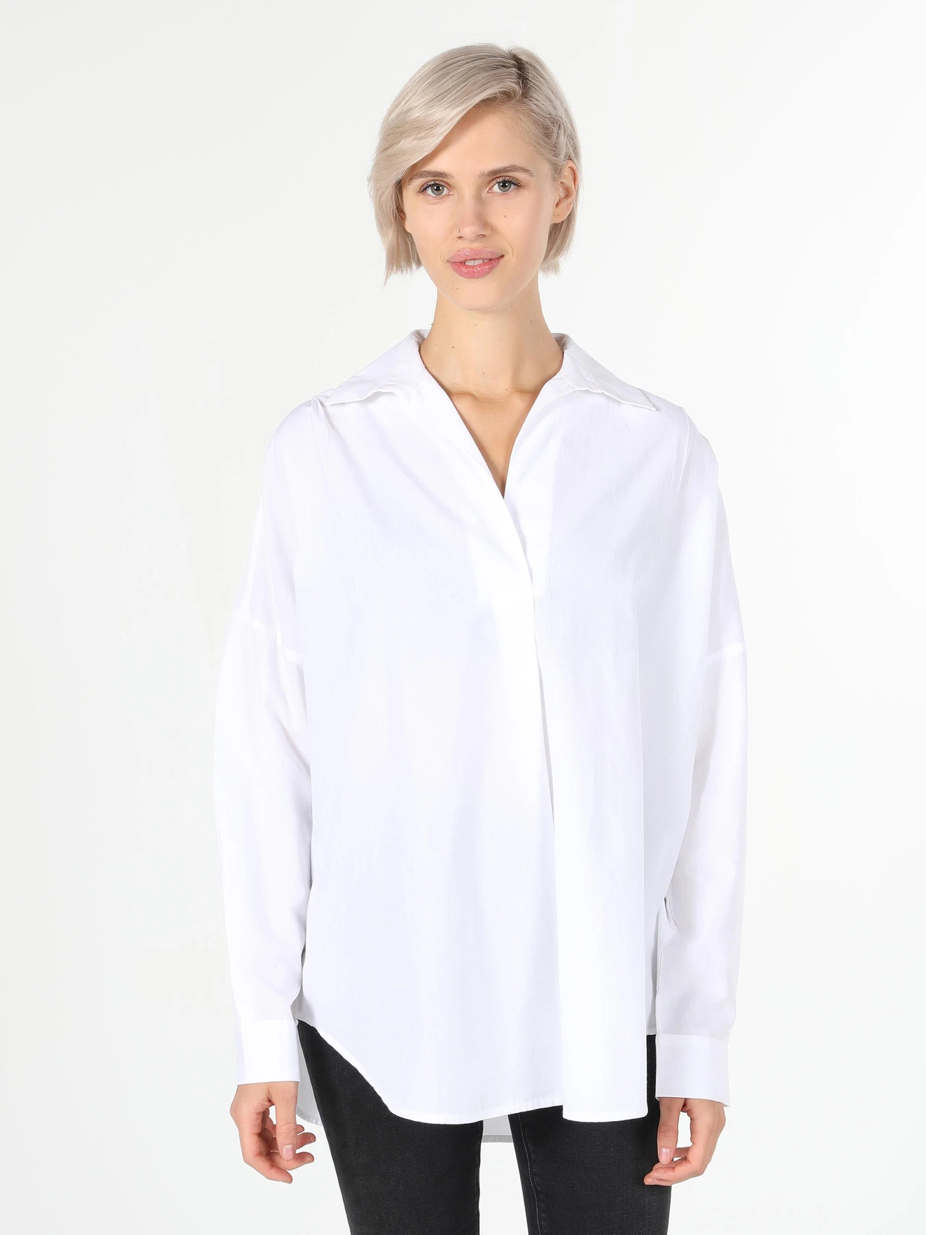 Сорочки Colin’s модель CL1059741WHT Фото