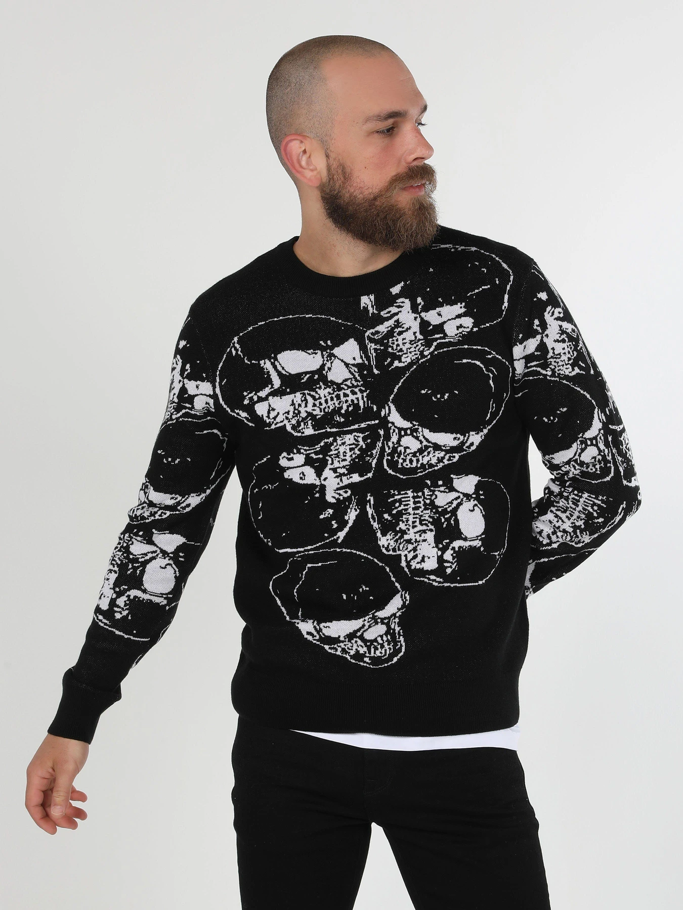 Свитры и кардиганы Colin’s модель CL1060005BLK Свитры и кардиганы Colin’s модель CL1060005BLK Фото