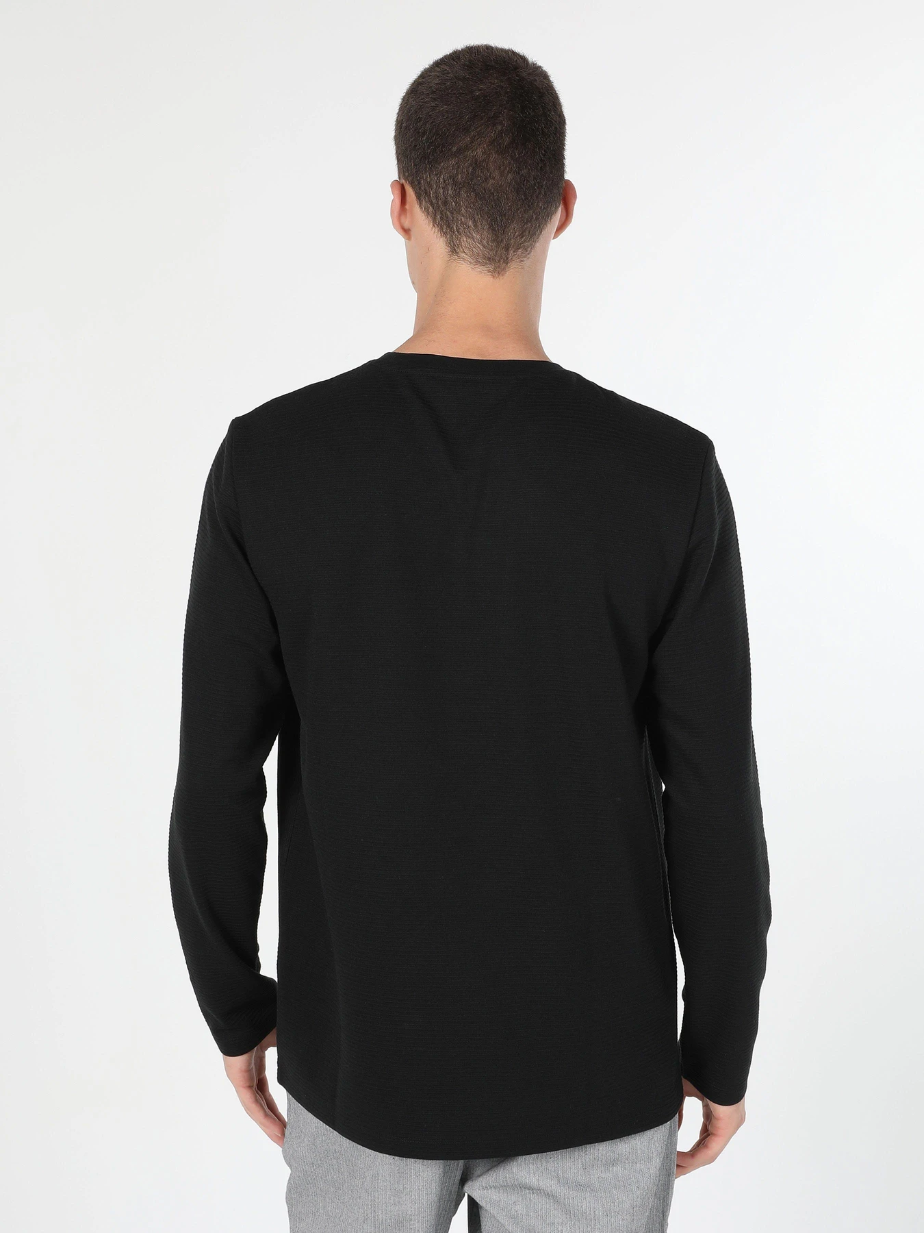 Худи и свитшоты Colin’s модель CL1060211BLK Фото