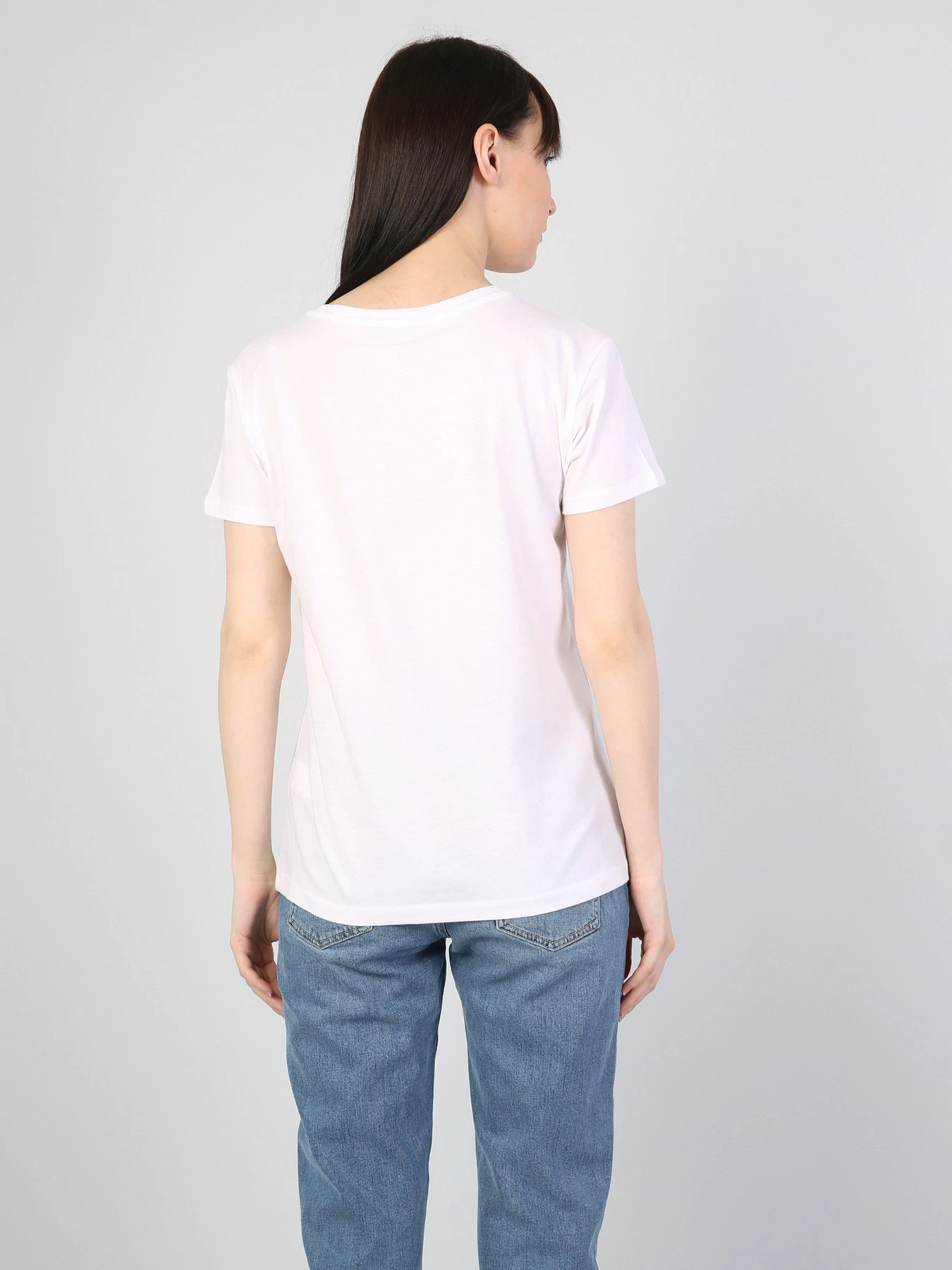 Футболки и поло Colin’s модель CL1043654WHT Футболки и поло Colin’s модель CL1043654WHT Фото