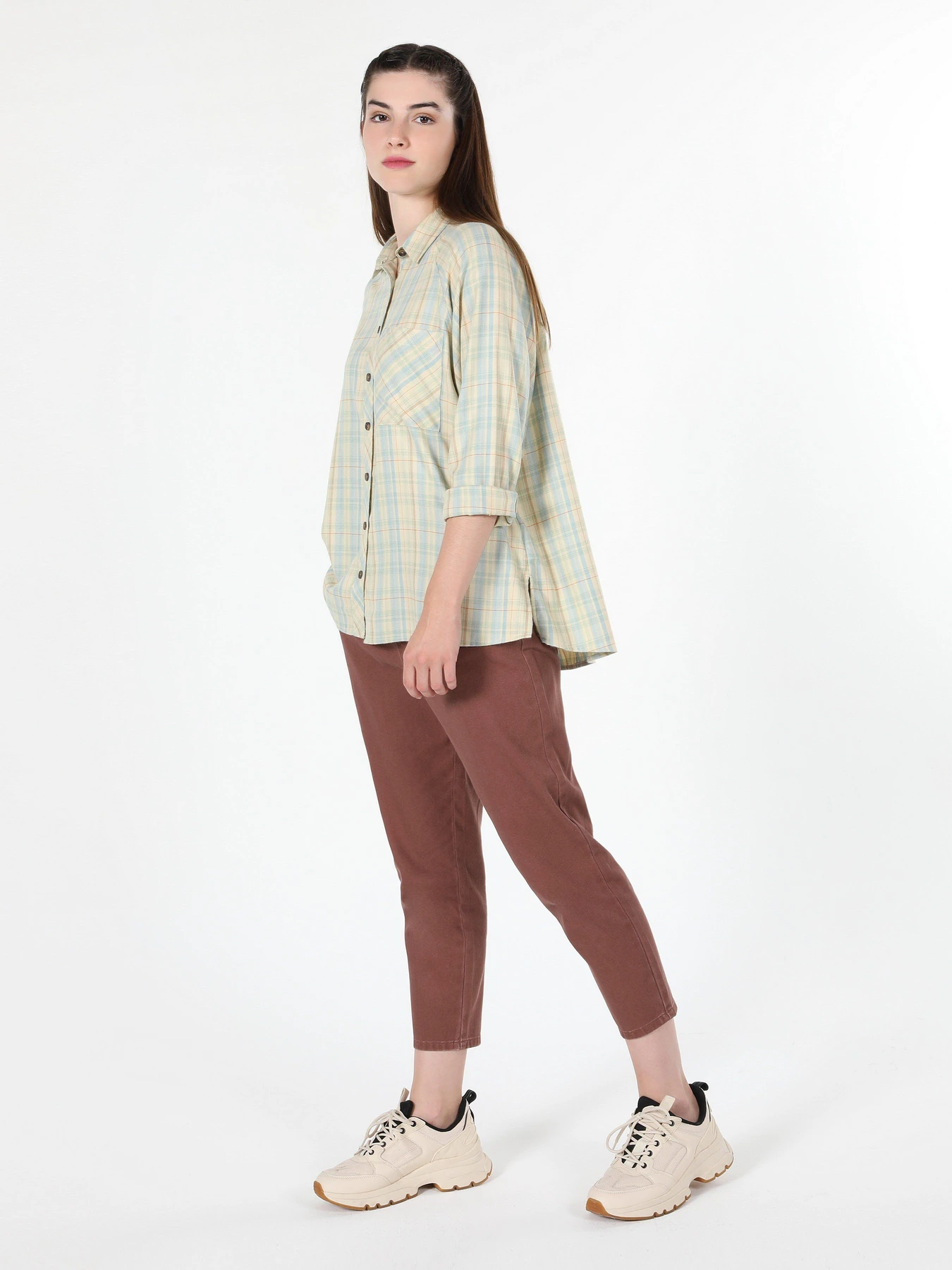 Рубашки Colin’s модель CL1060882BEI Рубашки Colin’s модель CL1060882BEI Фото