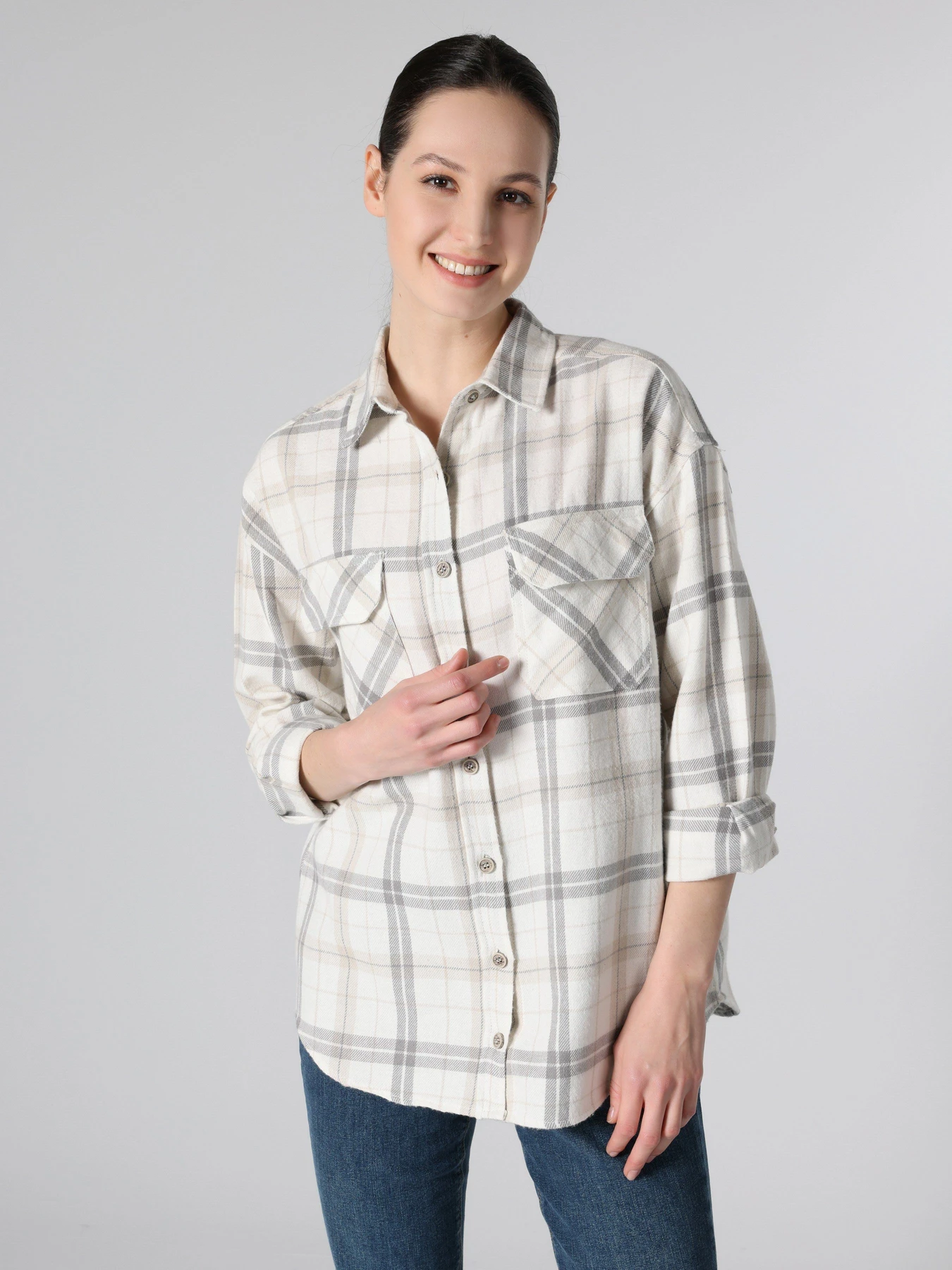Сорочки Colin’s модель CL1061055BEI Сорочки Colin’s модель CL1061055BEI Фото