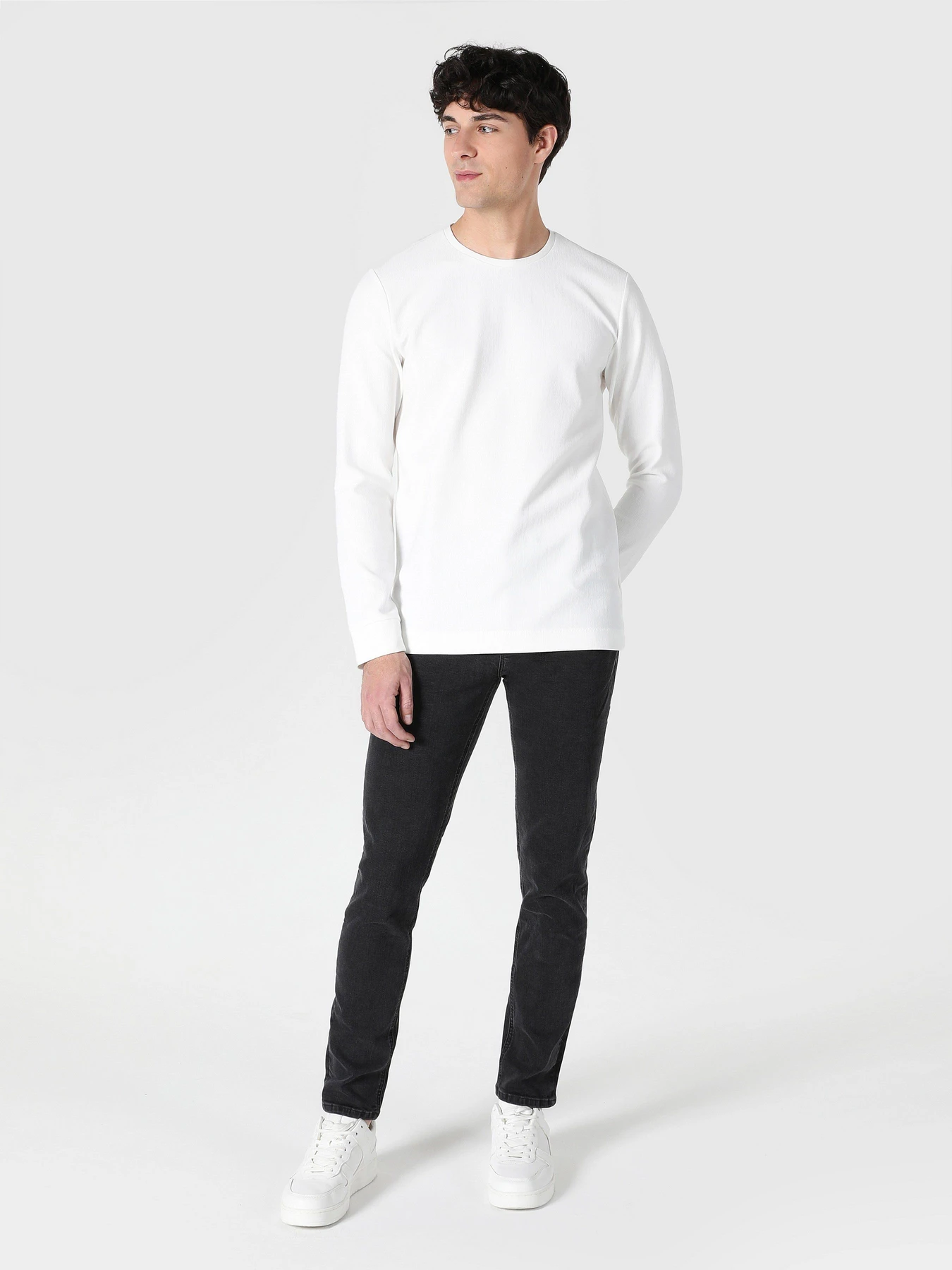 Худи и свитшоты Colin’s модель CL1062460OFW Худи и свитшоты Colin’s модель CL1062460OFW Фото