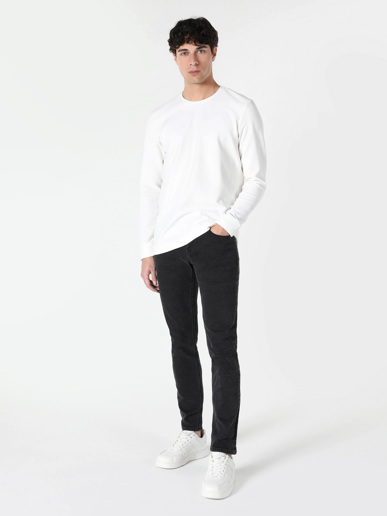 Худи и свитшоты Colin’s модель CL1062460OFW Худи и свитшоты Colin’s модель CL1062460OFW Фото