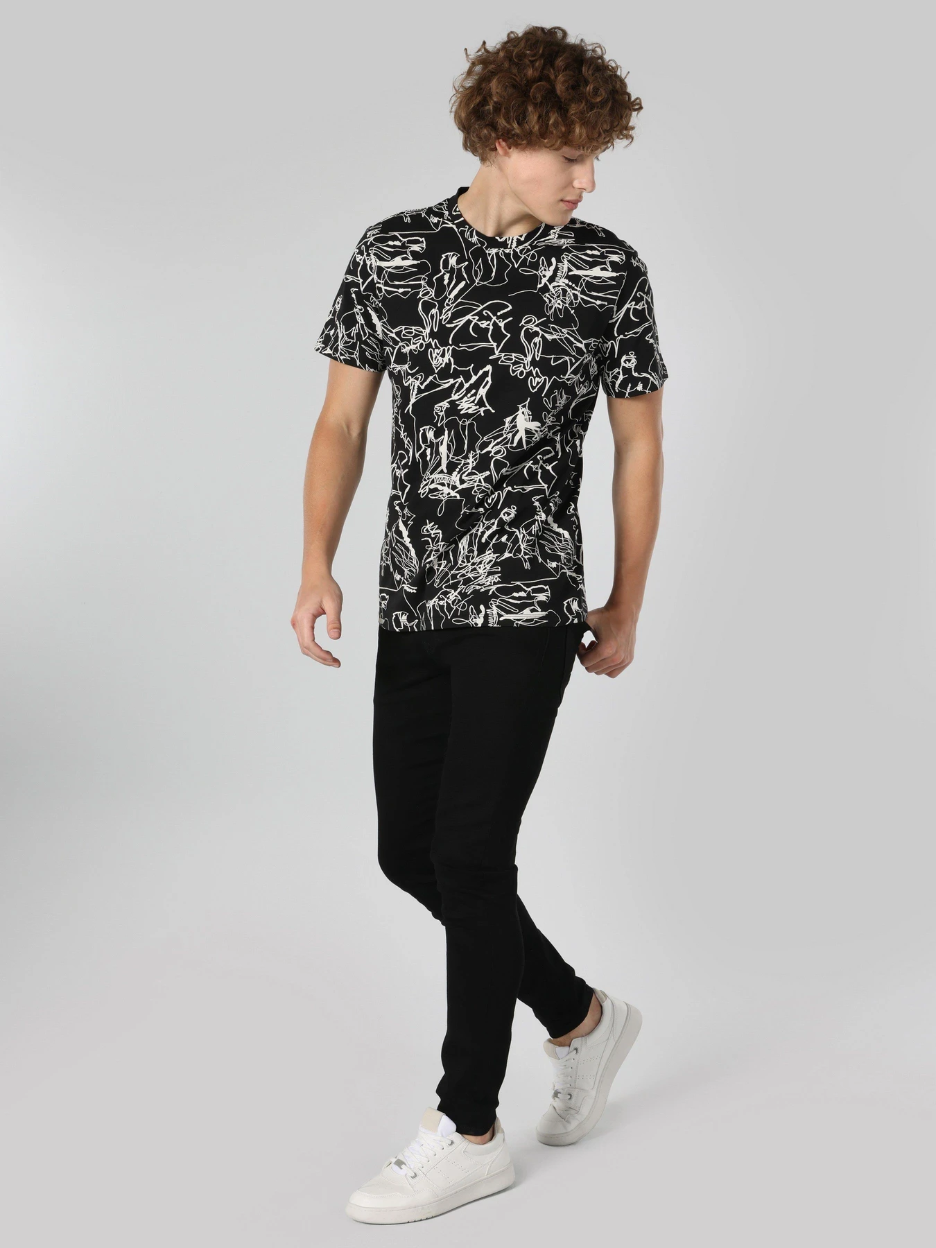 Футболки и поло Colin’s модель CL1063161BLK Футболки и поло Colin’s модель CL1063161BLK Фото