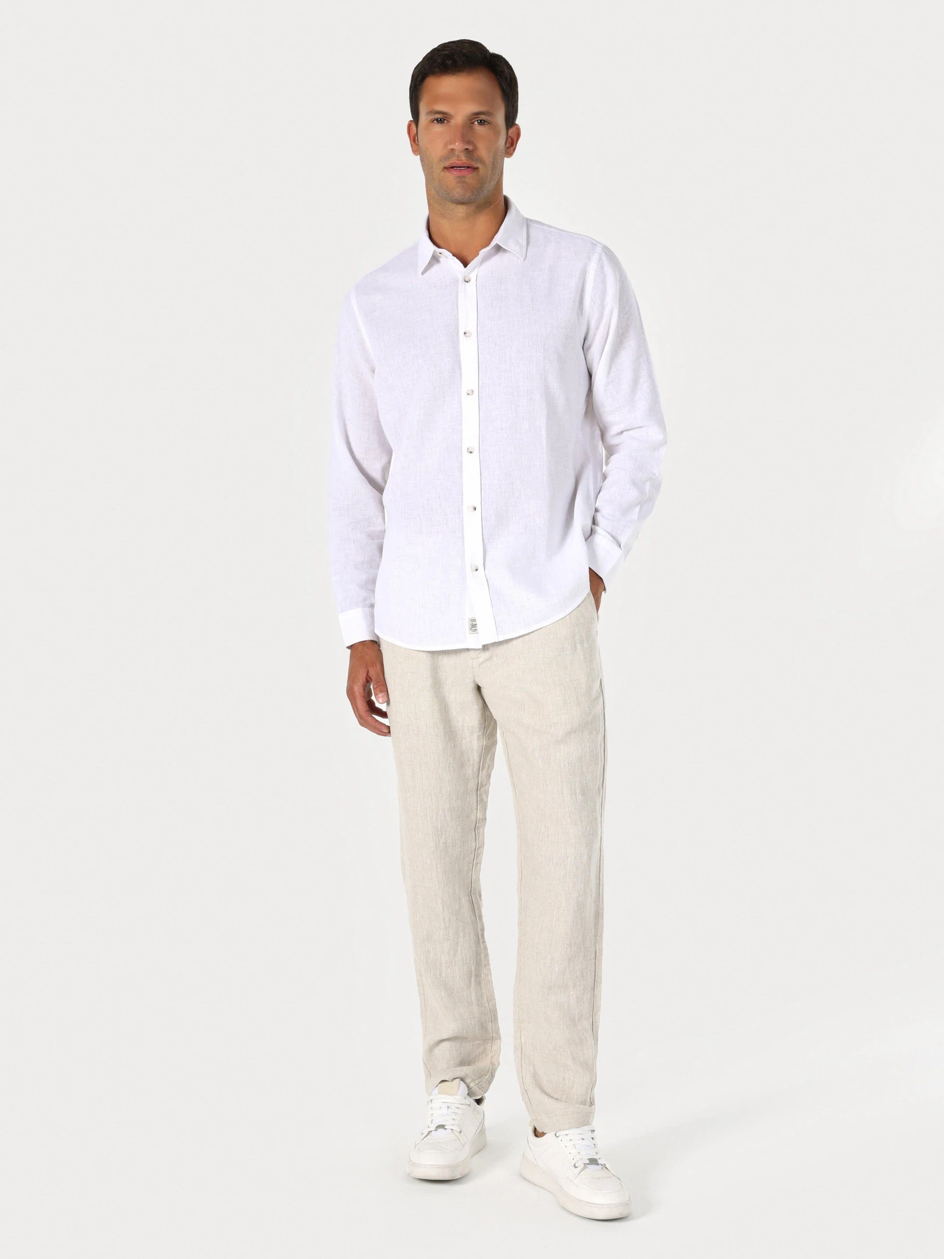 Рубашки Colin’s модель CL1063686WHT Рубашки Colin’s модель CL1063686WHT Фото