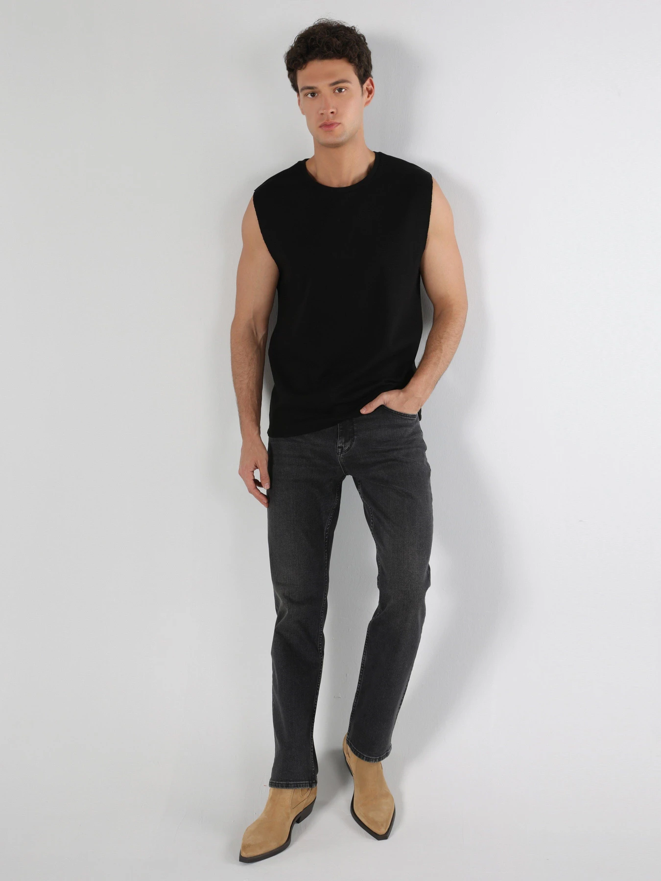 Футболки и поло Colin’s модель CL1064159BLK Футболки и поло Colin’s модель CL1064159BLK Фото