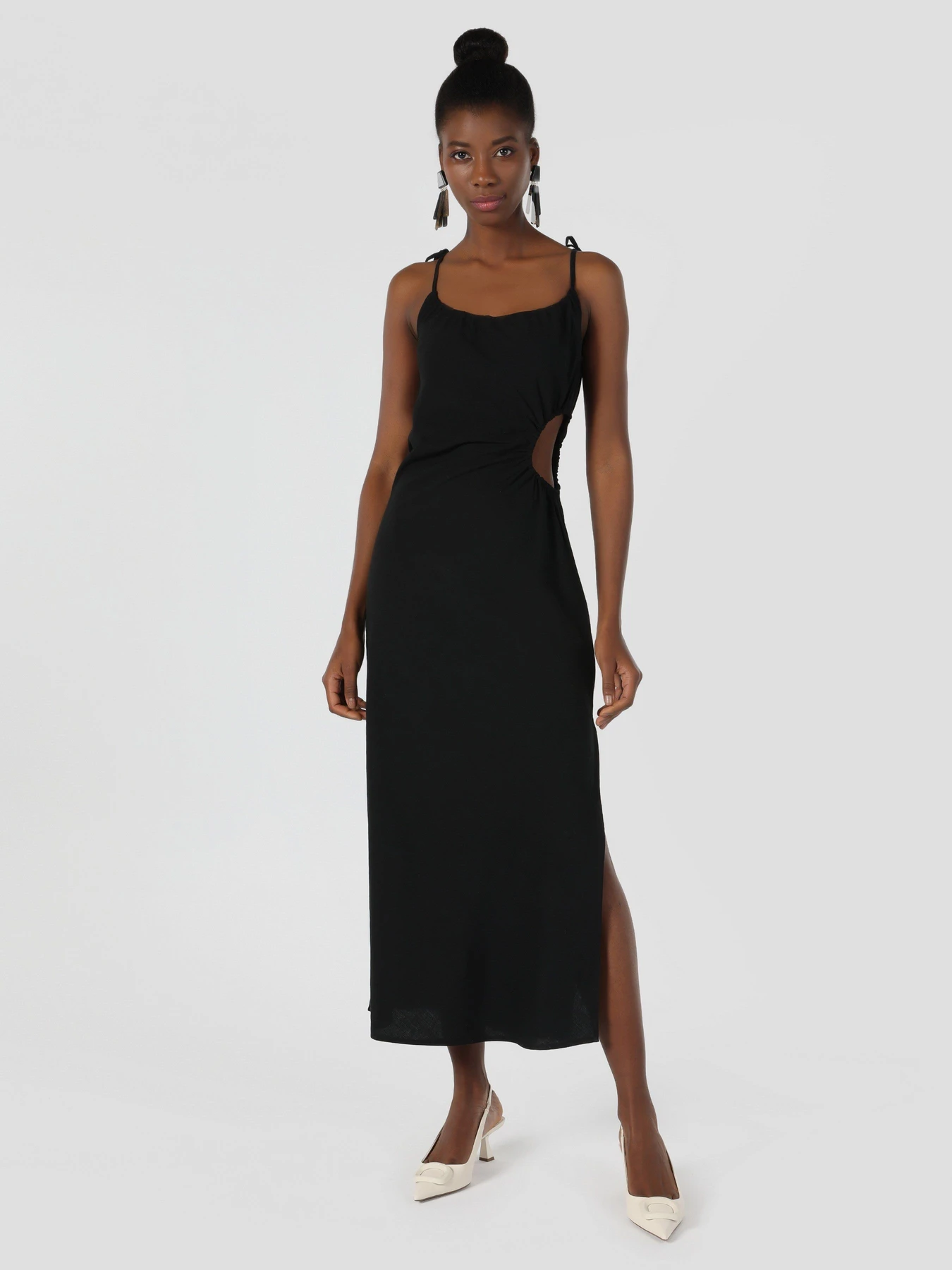 Платья Colin’s модель CL1064240BLK Платья Colin’s модель CL1064240BLK Фото