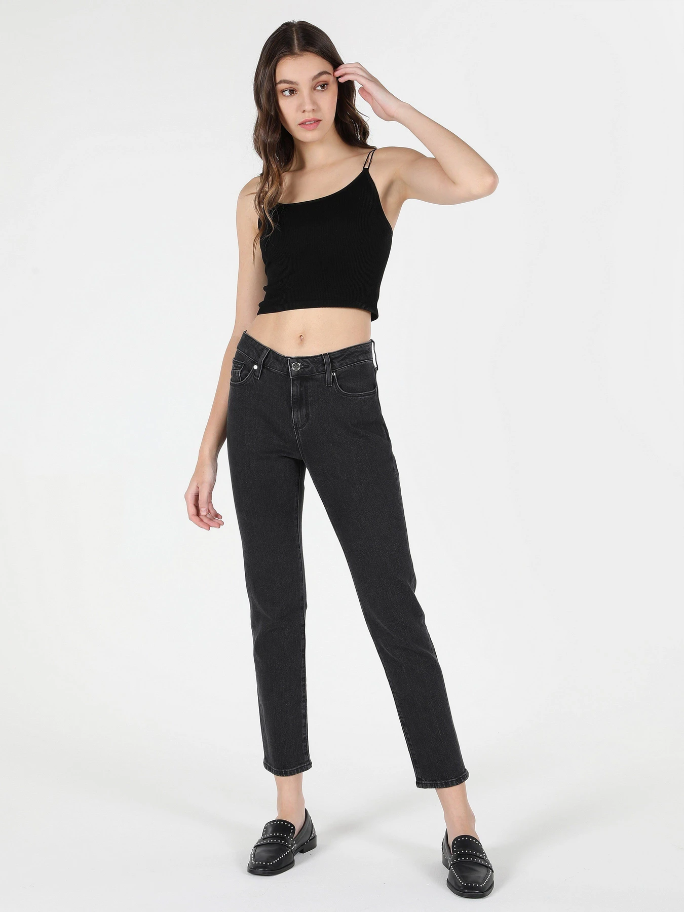 Футболки и поло Colin’s модель CL1064020BLK Футболки и поло Colin’s модель CL1064020BLK Фото