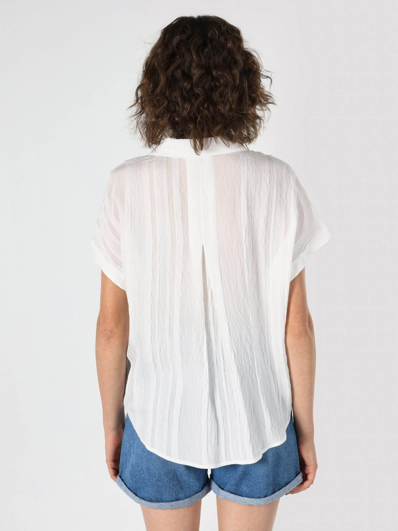 Рубашки Colin’s модель CL1063869WHT Фото