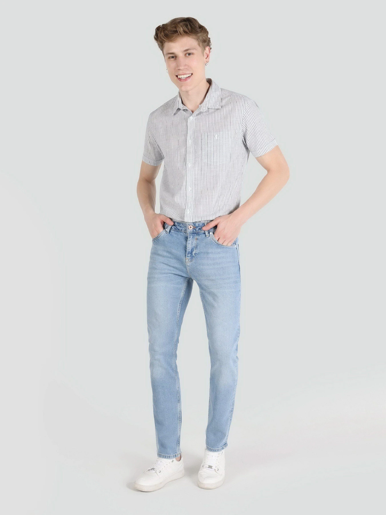 Джинси Colin’s 044 Karl модель CL1064376DN02587 Джинси Colin’s 044 Karl модель CL1064376DN02587 Фото