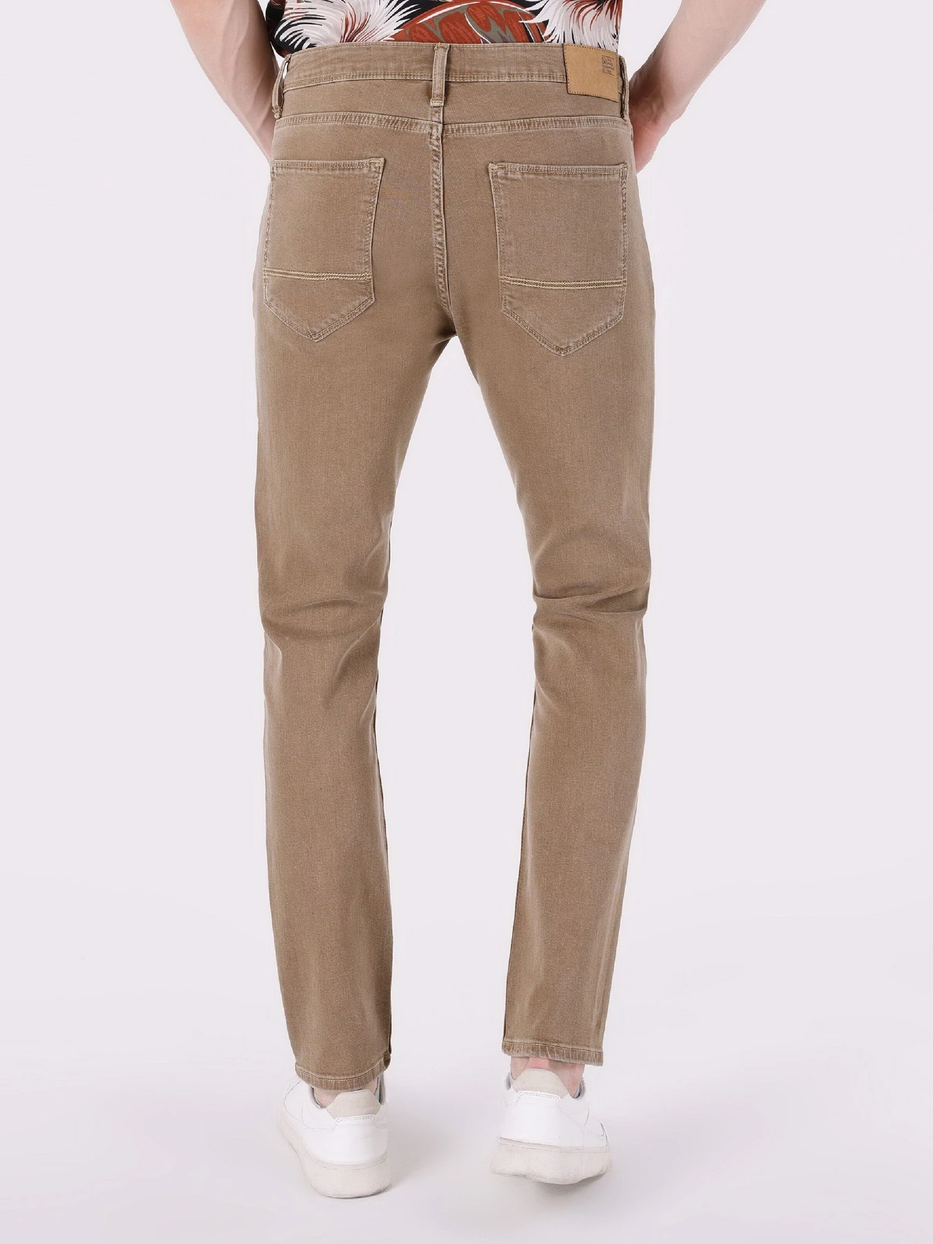 Джинси Colin’s 044 Karl модель CL1064424DN04561 Джинси Colin’s 044 Karl модель CL1064424DN04561 Фото