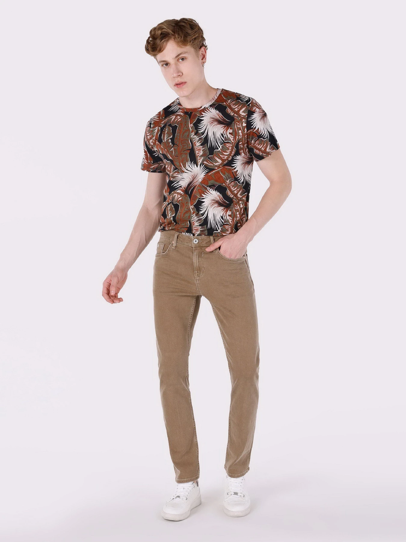 Джинси Colin’s 044 Karl модель CL1064424DN04561 Джинси Colin’s 044 Karl модель CL1064424DN04561 Фото