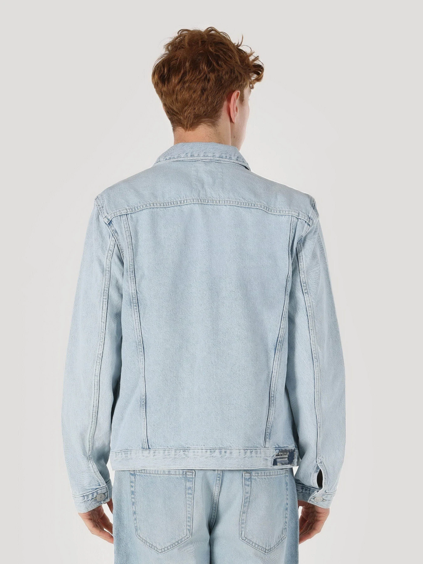 Куртки и дубленки Colin’s модель CL1064430DN42778 Куртки и дубленки Colin’s модель CL1064430DN42778 Фото
