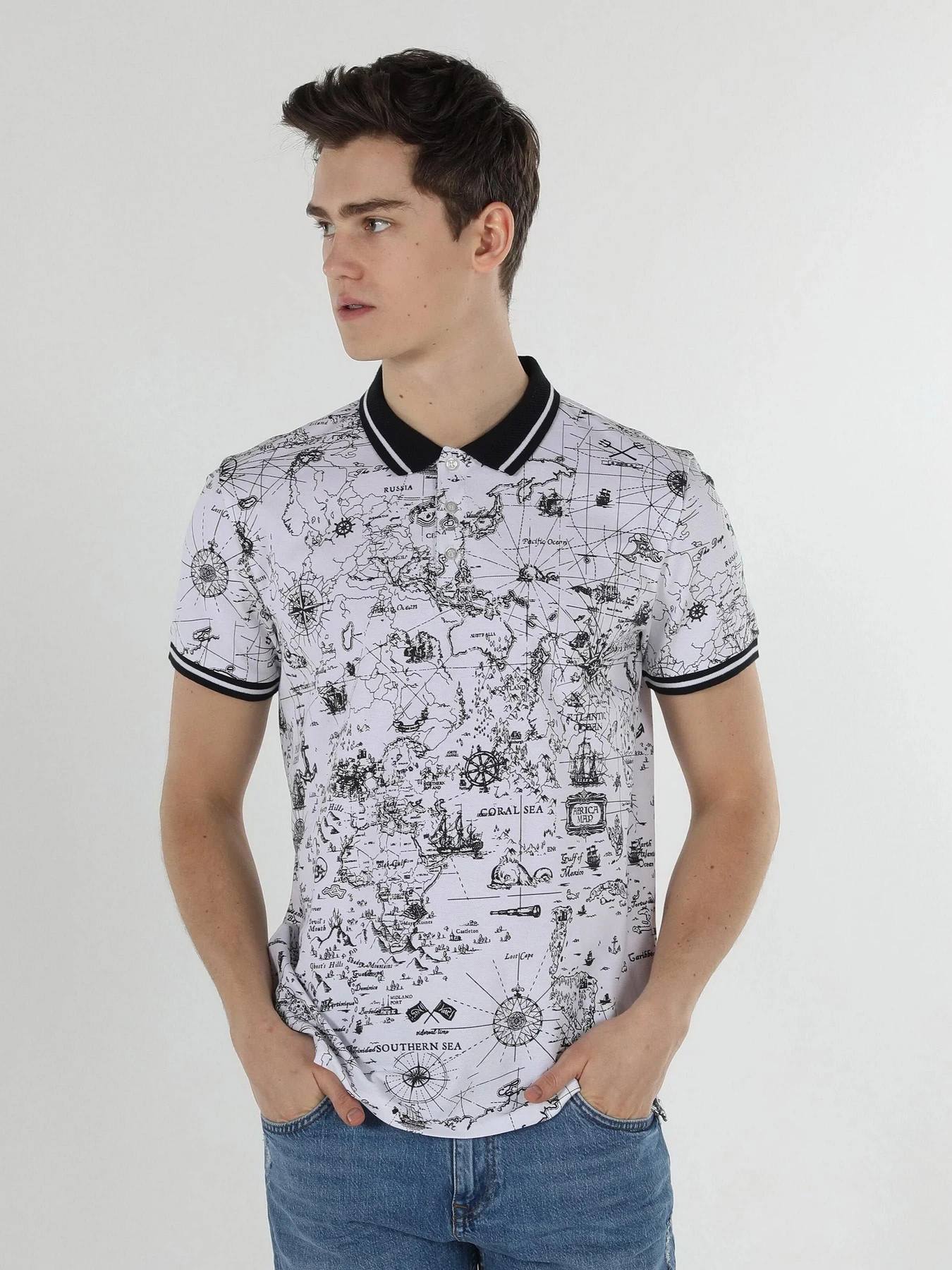 Футболки и поло Colin’s модель CL1059424WHT Футболки и поло Colin’s модель CL1059424WHT Фото