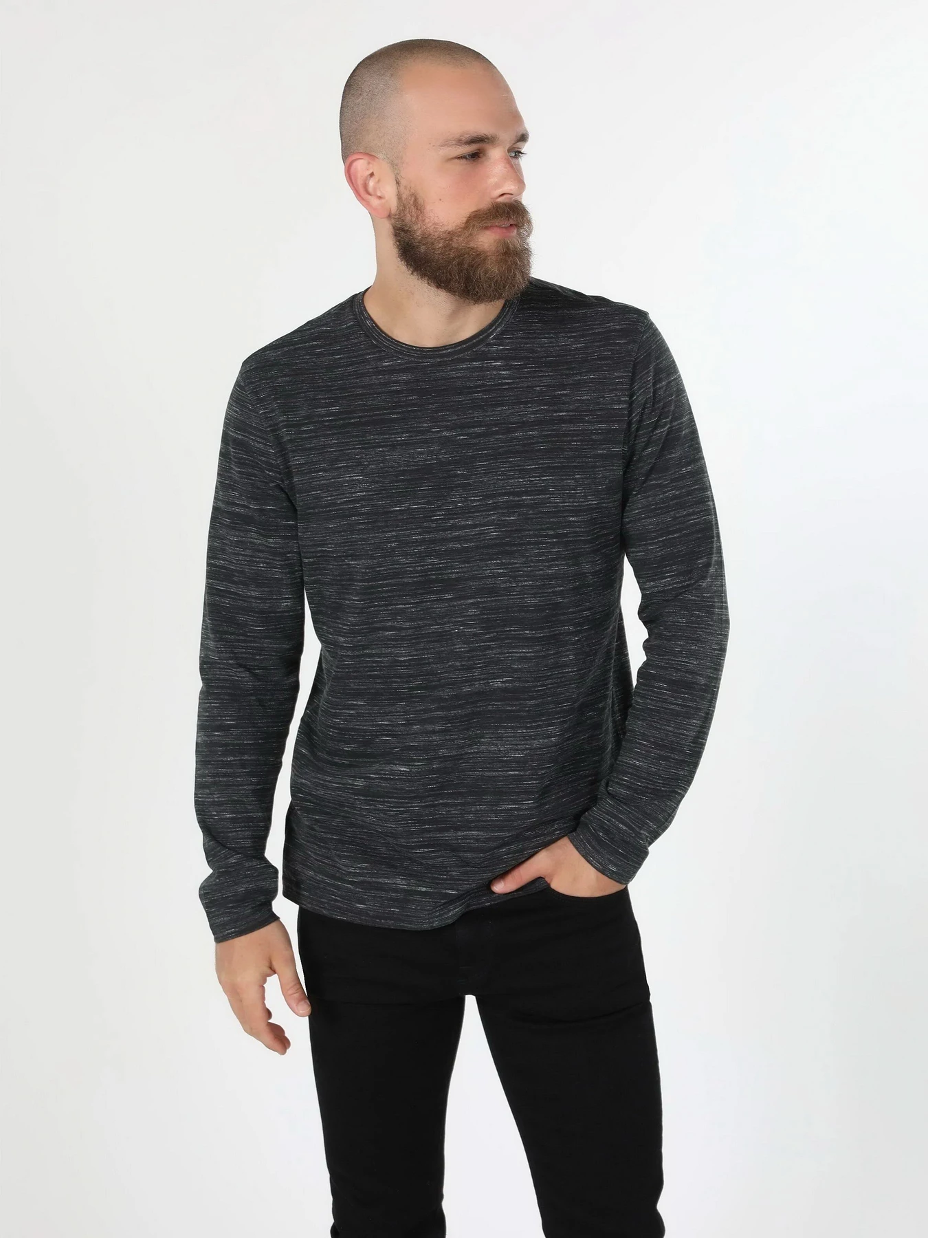 Худи и свитшоты Colin’s модель CL1059646ANM Худи и свитшоты Colin’s модель CL1059646ANM Фото