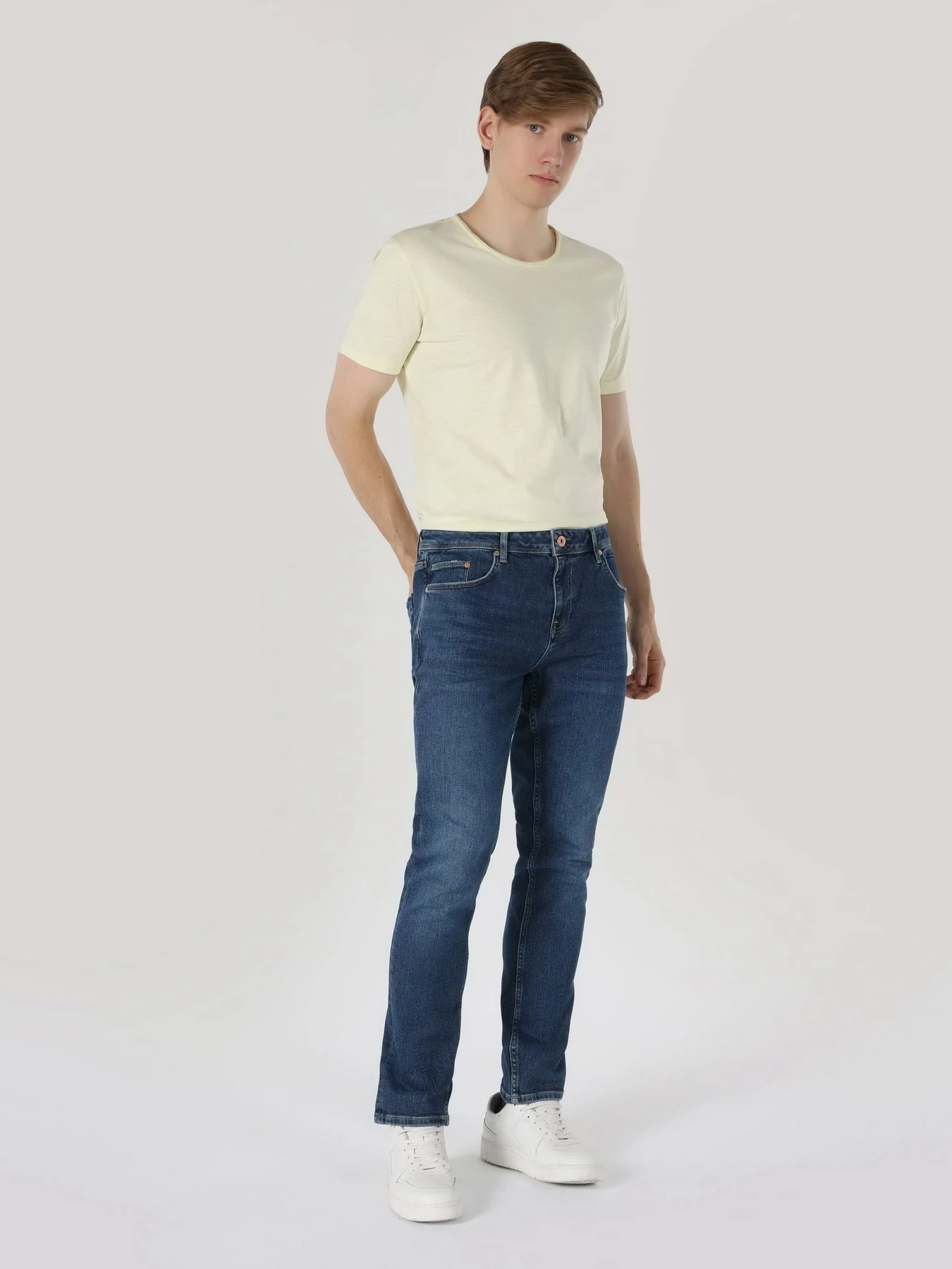 Джинси Colin’s 044 Karl модель CL1062425DN08325 Джинси Colin’s 044 Karl модель CL1062425DN08325 Фото