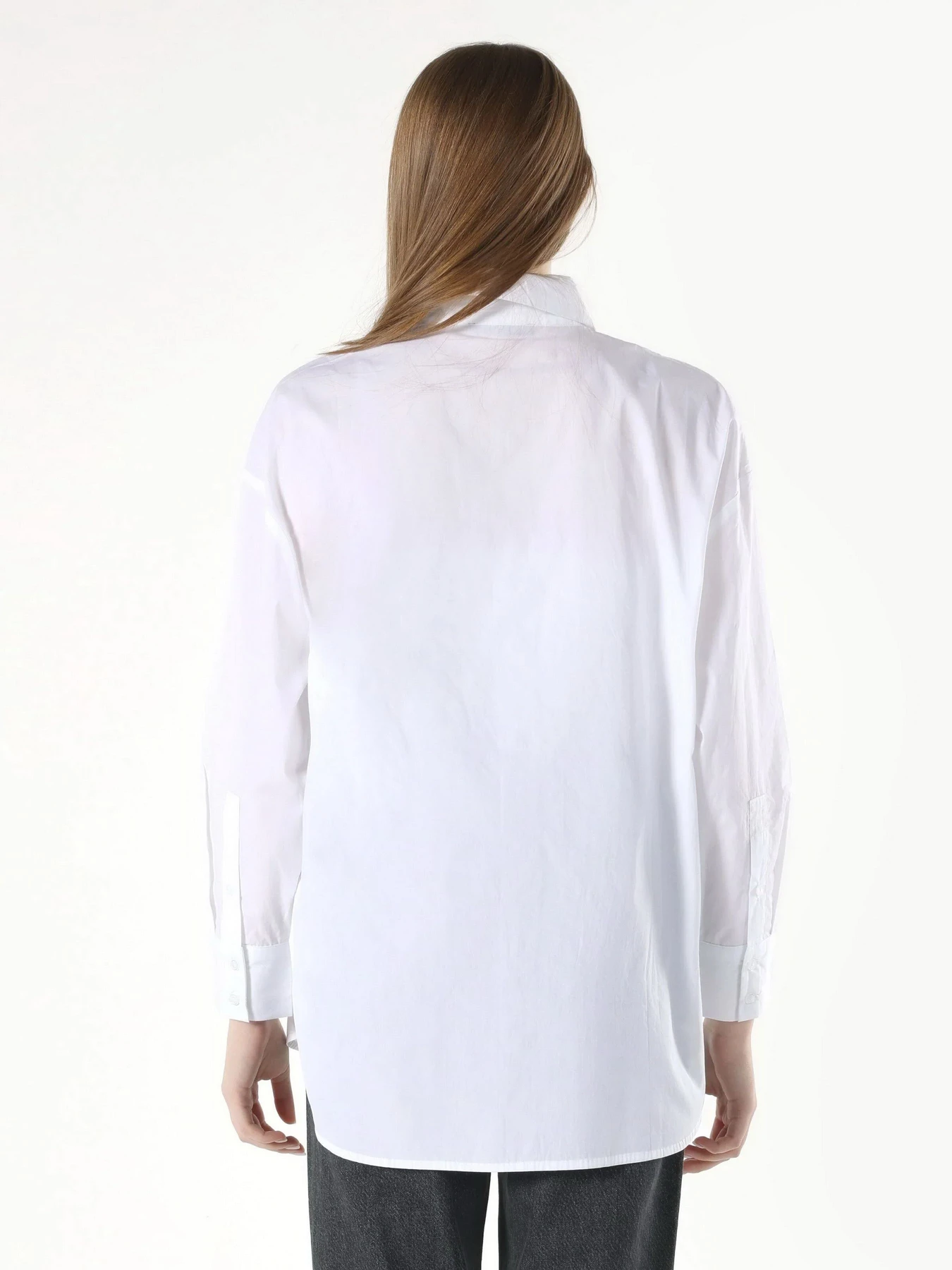 Рубашки Colin’s модель CL1062470WHT Рубашки Colin’s модель CL1062470WHT Фото
