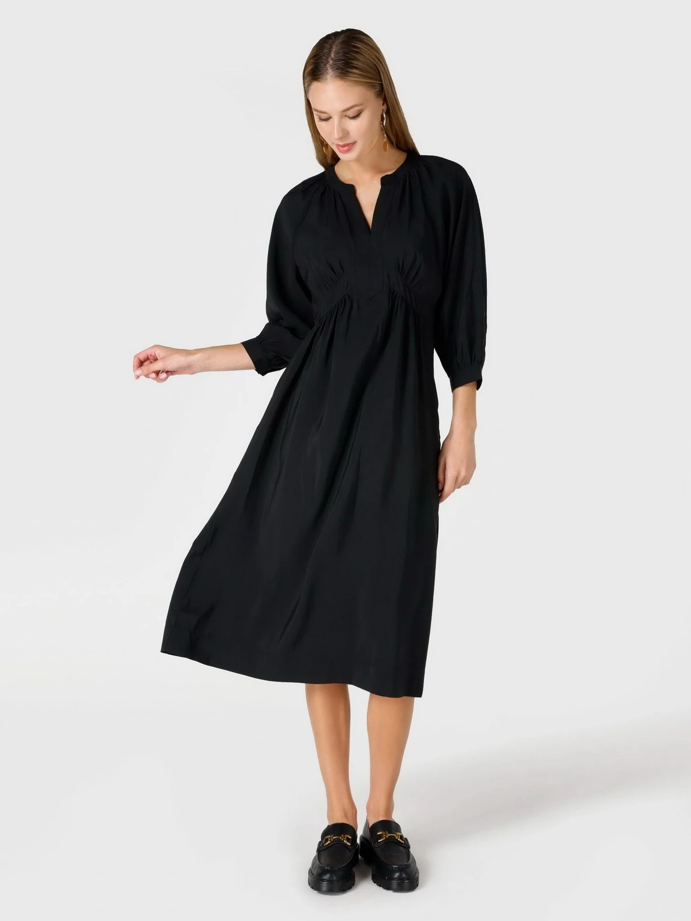 Платья Colin’s модель CL1065020BLK Платья Colin’s модель CL1065020BLK Фото