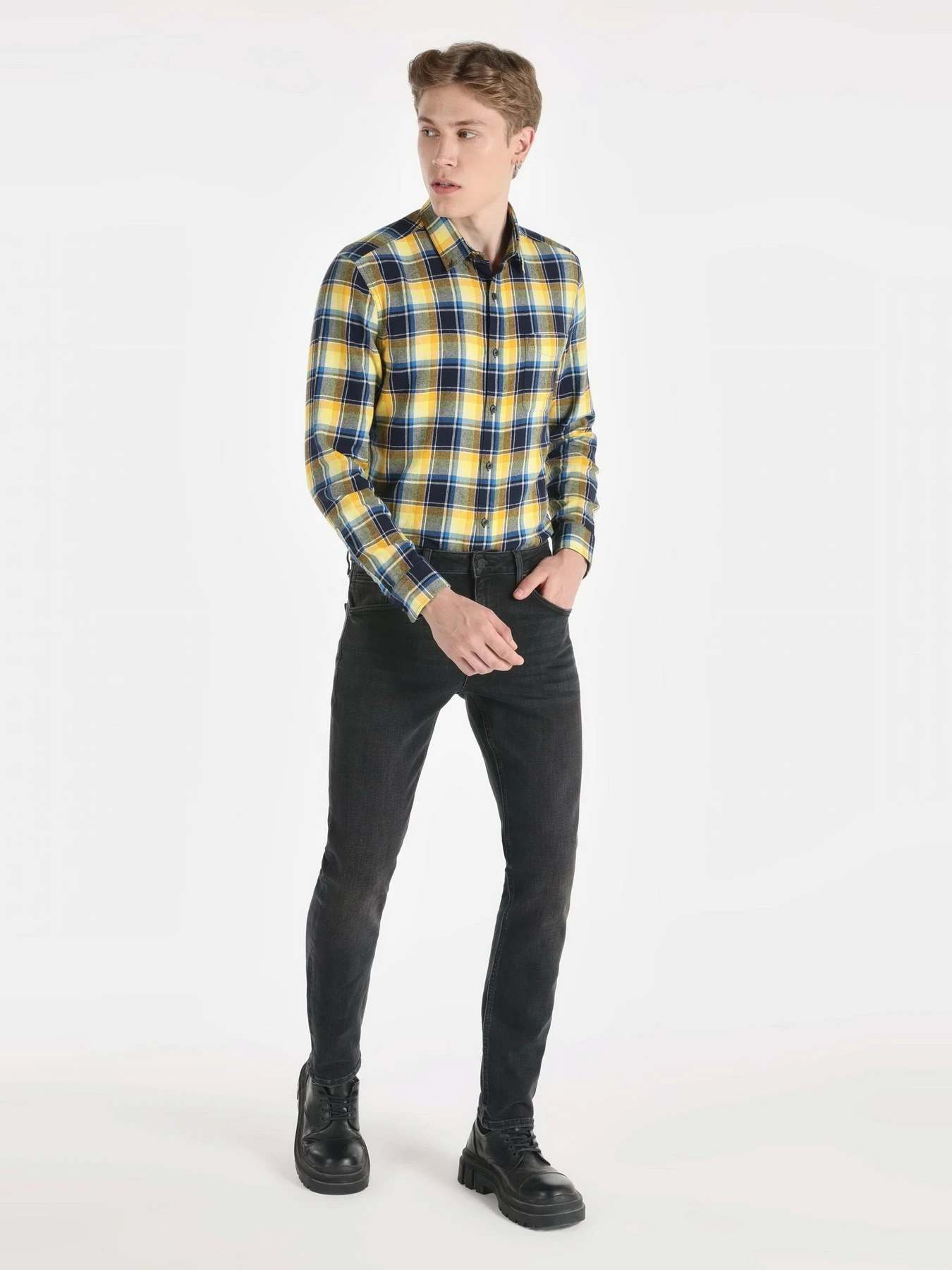 Джинси Colin’s 044 Karl модель CL1066336DN42973 Джинси Colin’s 044 Karl модель CL1066336DN42973 Фото