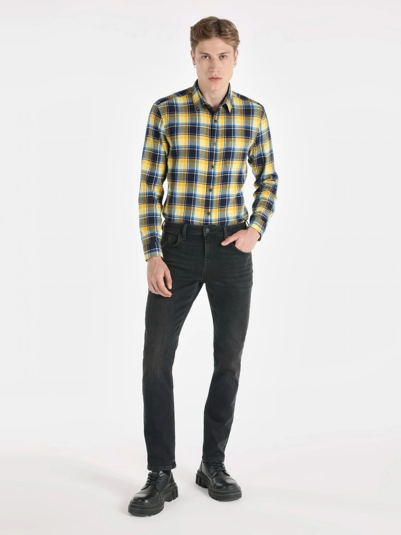 Джинси Colin’s 044 Karl модель CL1066336DN42973 Джинси Colin’s 044 Karl модель CL1066336DN42973 Фото