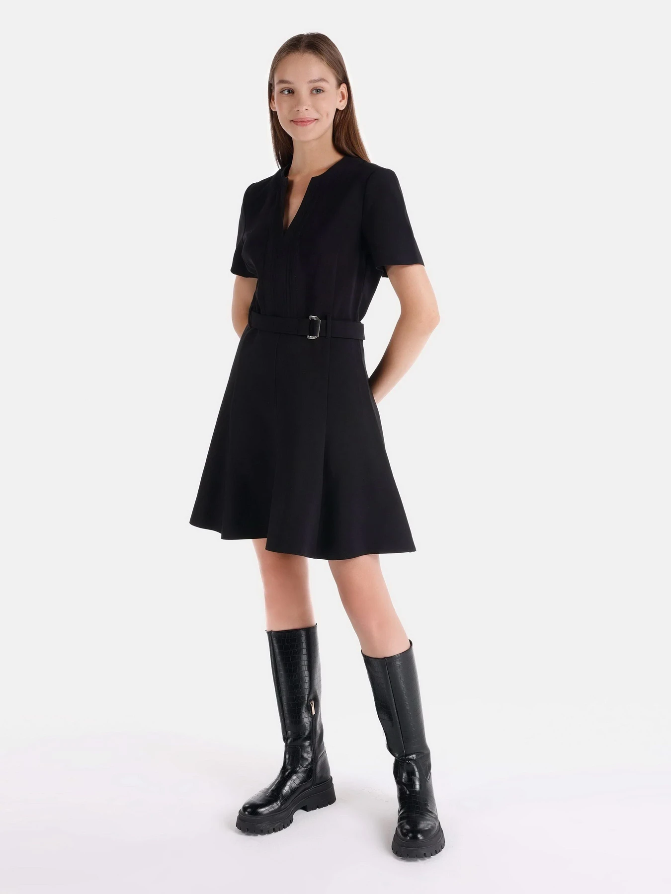 Платья Colin’s модель CL1066444BLK Платья Colin’s модель CL1066444BLK Фото