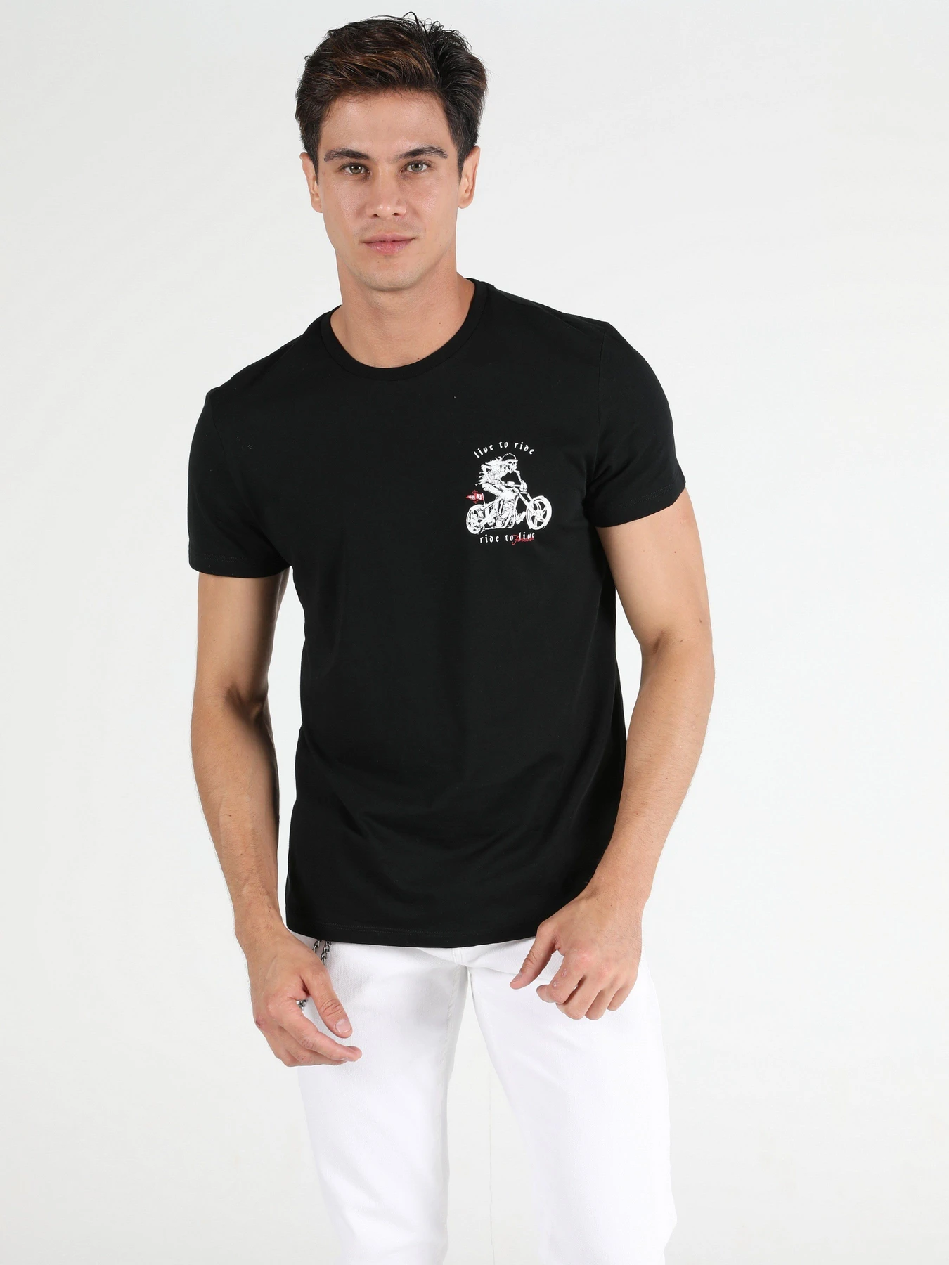 Футболки і поло Colin’s модель CL1048203BLK Футболки і поло Colin’s модель CL1048203BLK Фото