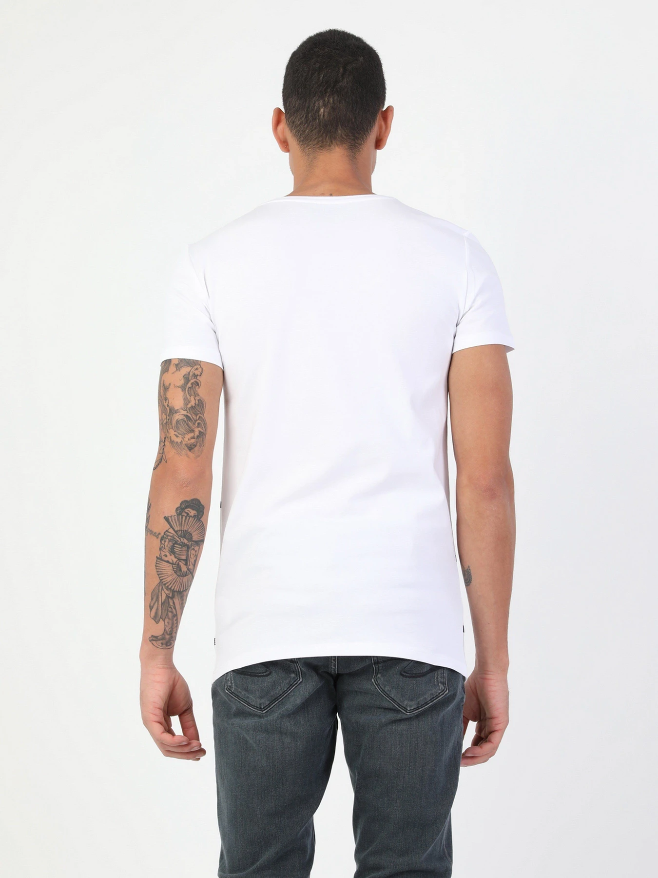 Футболки і поло Colin’s модель CL1048243WHT Футболки і поло Colin’s модель CL1048243WHT Фото