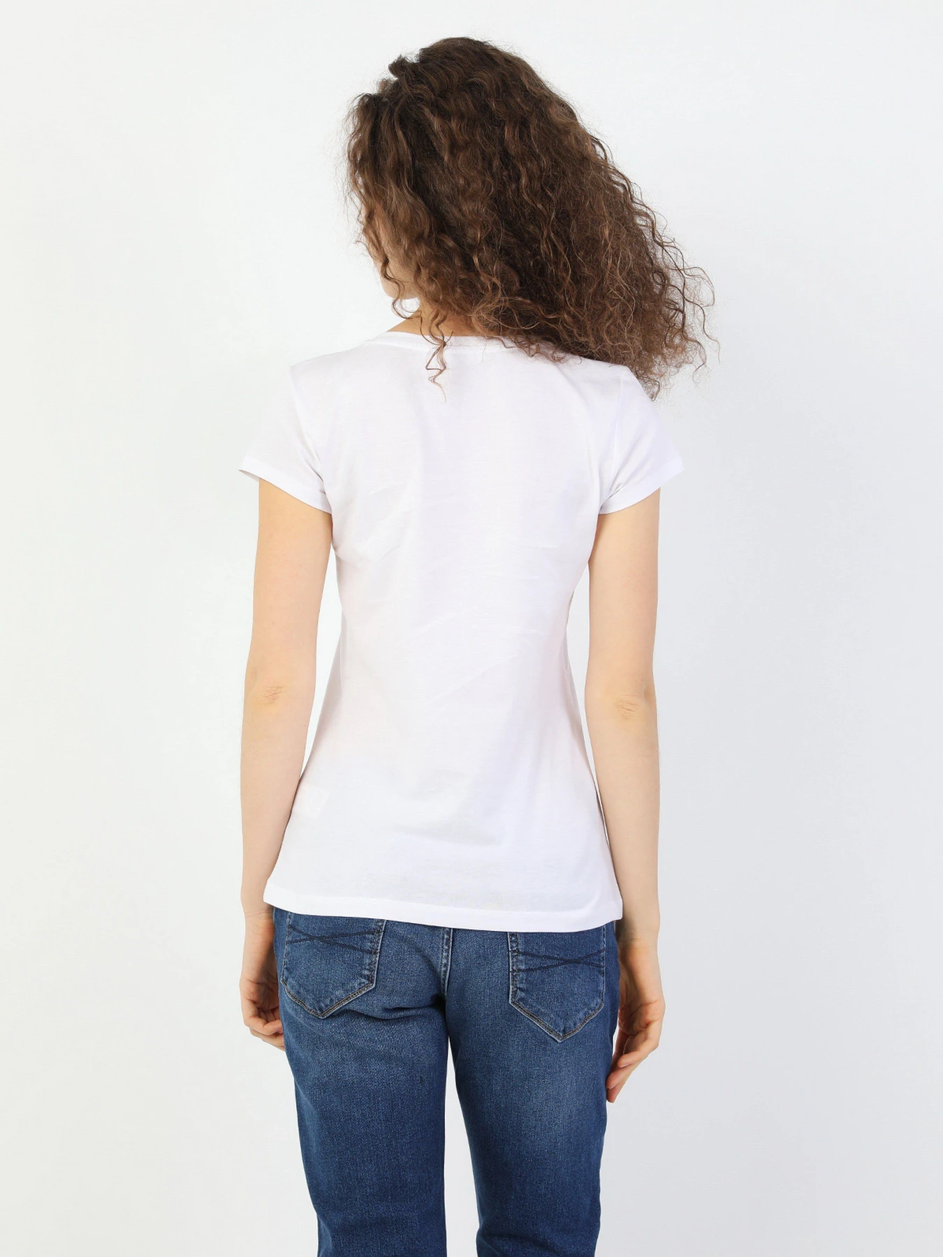 Футболки и поло Colin’s модель CL1048703WHT Футболки и поло Colin’s модель CL1048703WHT Фото